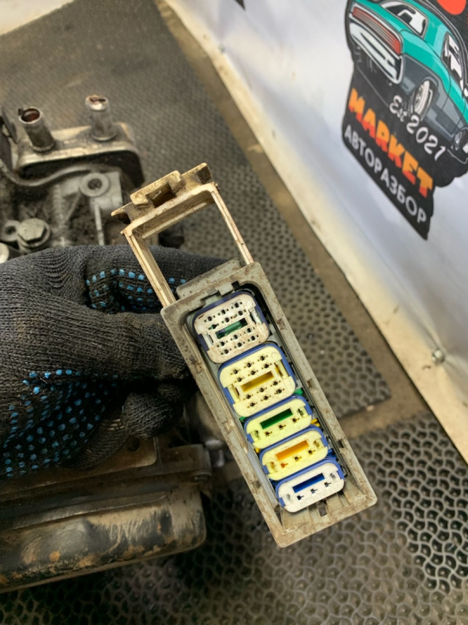 https://gcs.partsauto.market/rn-stockpro.appspot.com/thmbs/userImages/7493bedda53ffbba18042670cc6fed05/part/8d964f0e-aa22-41bf-8ba7-afb81af97cca_1743069339787.jpg