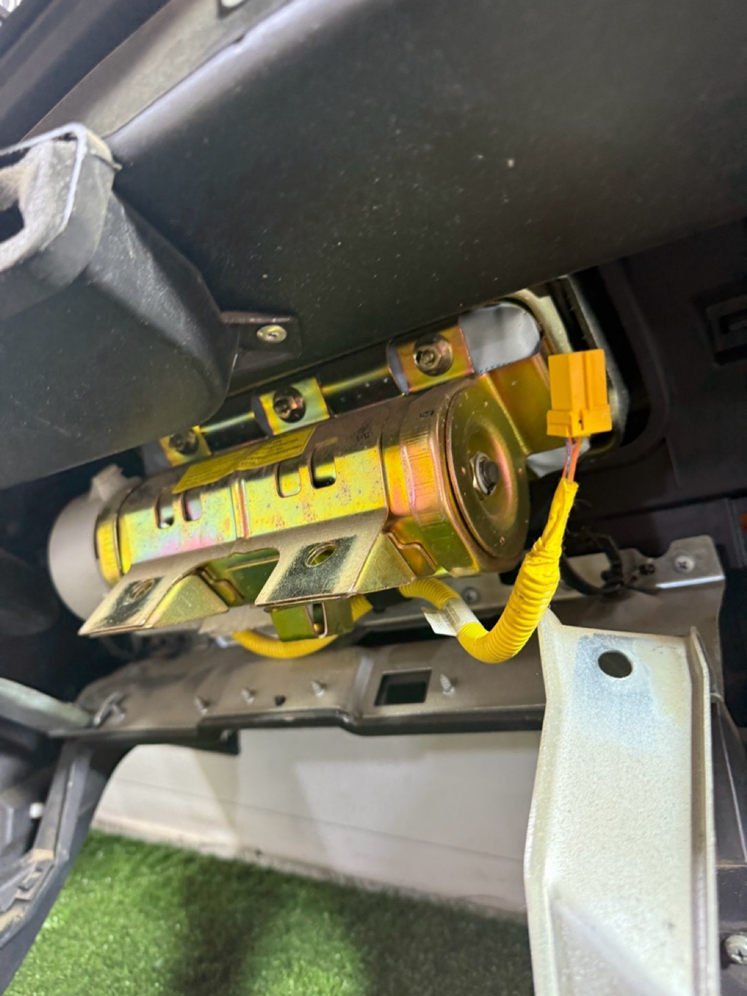 https://gcs.partsauto.market/rn-stockpro.appspot.com/thmbs/userImages/7493bedda53ffbba18042670cc6fed05/part/912e2f8f-d0d5-4c73-890f-f3ddc4b2bcfd_1748248402283.jpg