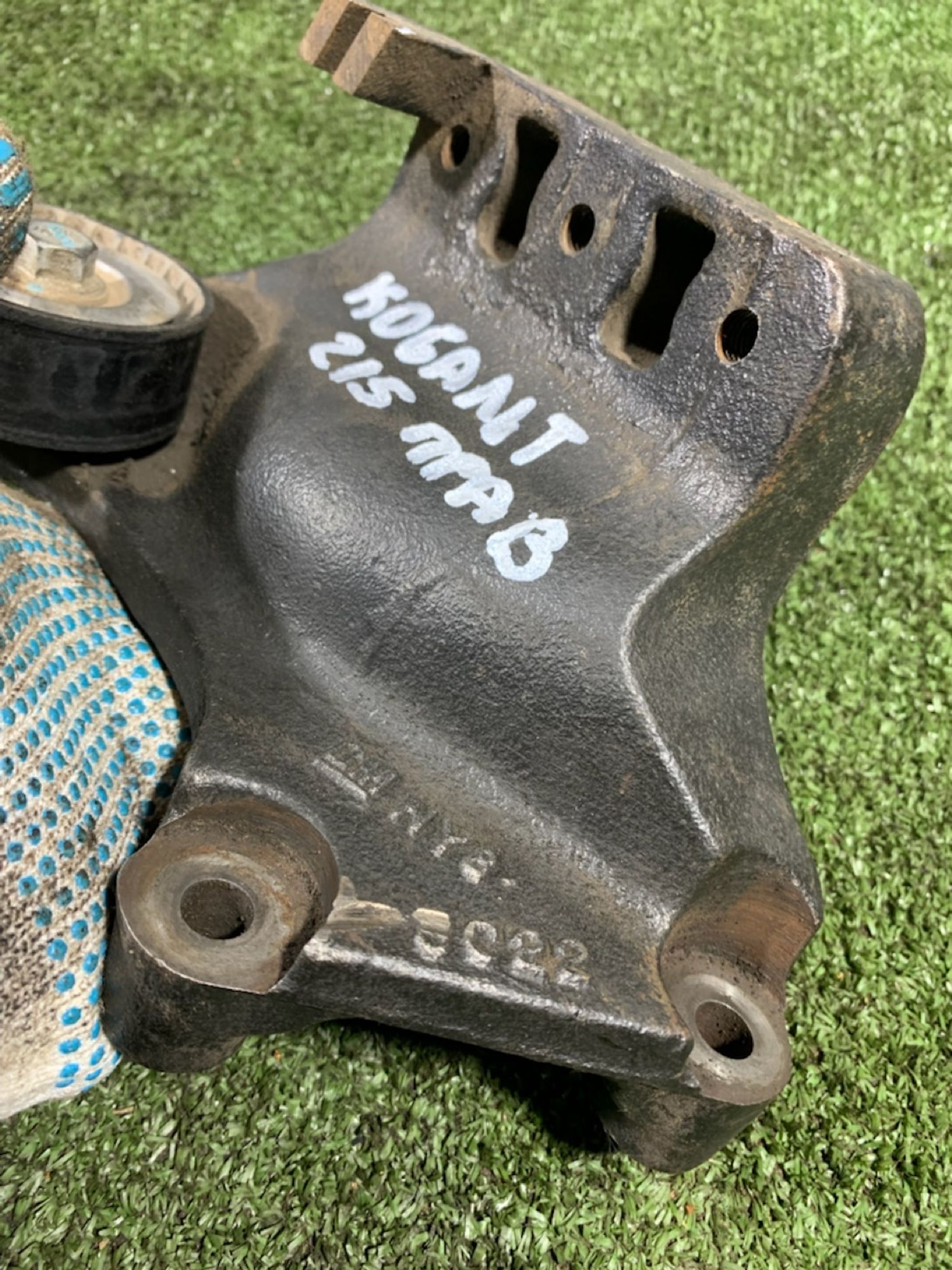 https://gcs.partsauto.market/rn-stockpro.appspot.com/thmbs/userImages/7493bedda53ffbba18042670cc6fed05/part/9259e05a-04b1-4629-b9e7-678334444bb7_1733865572578.jpg