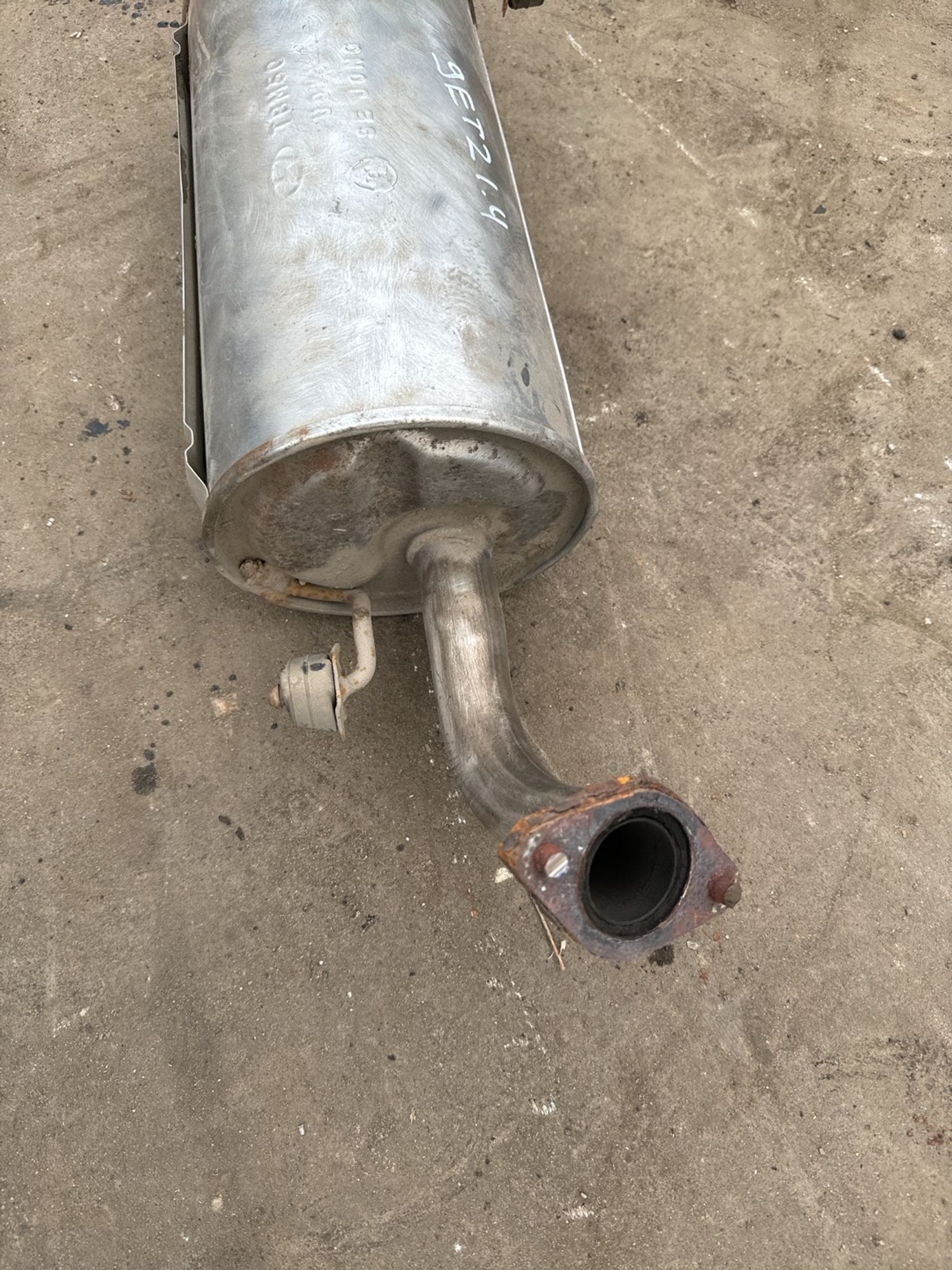 https://gcs.partsauto.market/rn-stockpro.appspot.com/thmbs/userImages/7493bedda53ffbba18042670cc6fed05/part/935cde16-a156-4baf-9bf4-692ec467f3a1_1743507775893.jpg
