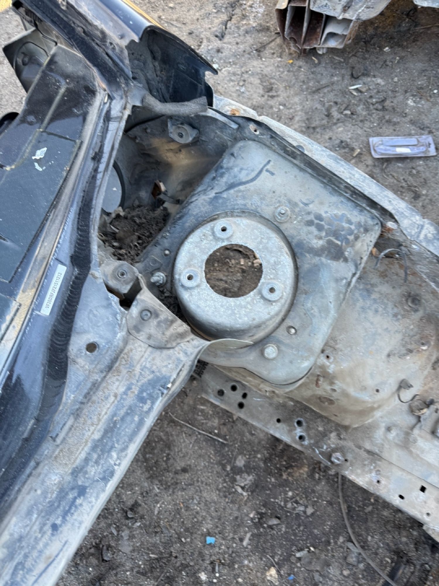 https://gcs.partsauto.market/rn-stockpro.appspot.com/thmbs/userImages/7493bedda53ffbba18042670cc6fed05/part/93f228ef-d30e-4bfc-8574-47885bf89910_1742816234855.jpg