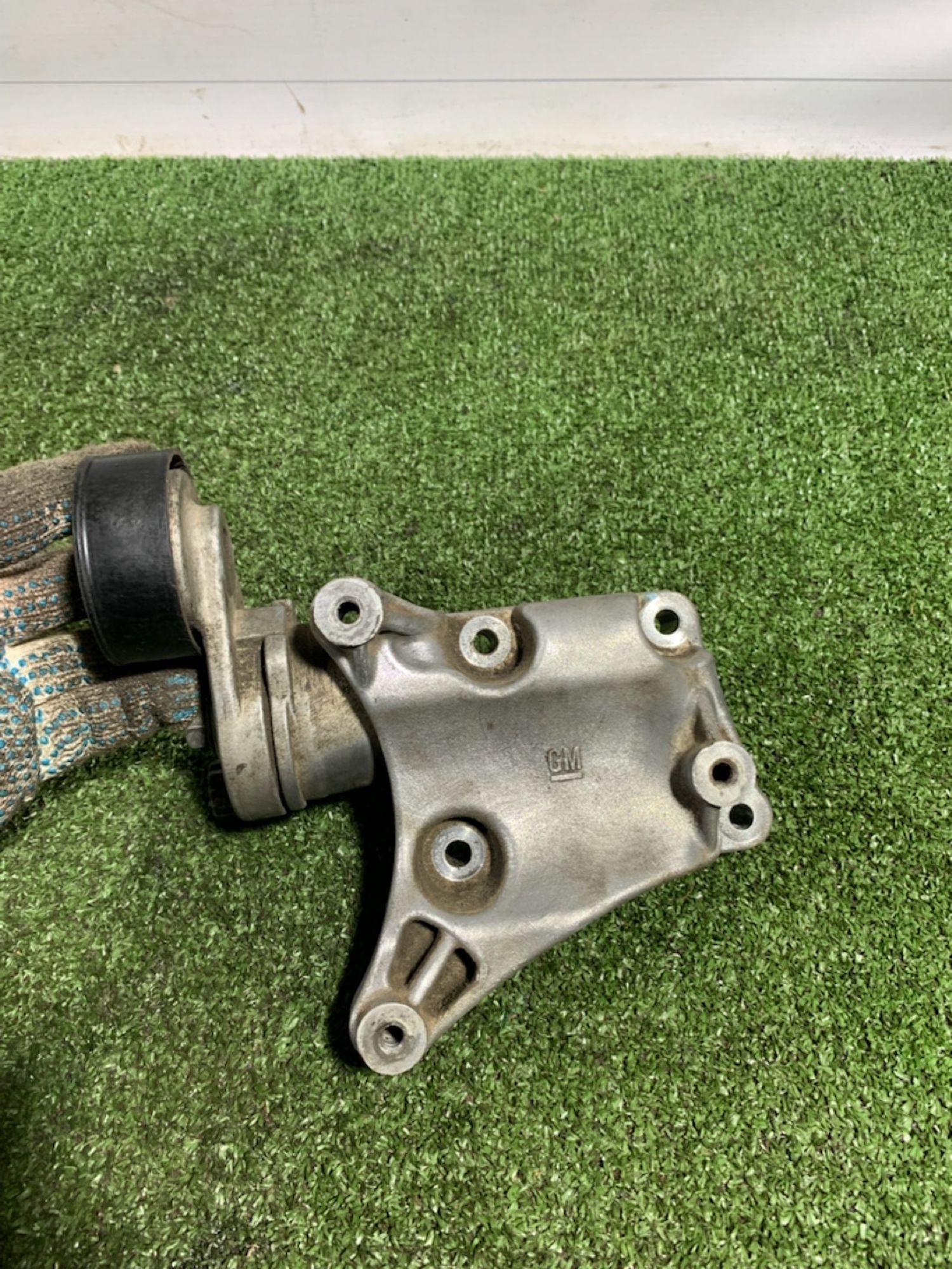 https://gcs.partsauto.market/rn-stockpro.appspot.com/thmbs/userImages/7493bedda53ffbba18042670cc6fed05/part/95e1ebd2-4f78-4019-b3d7-58b7b18c7891_1733745377093.jpg