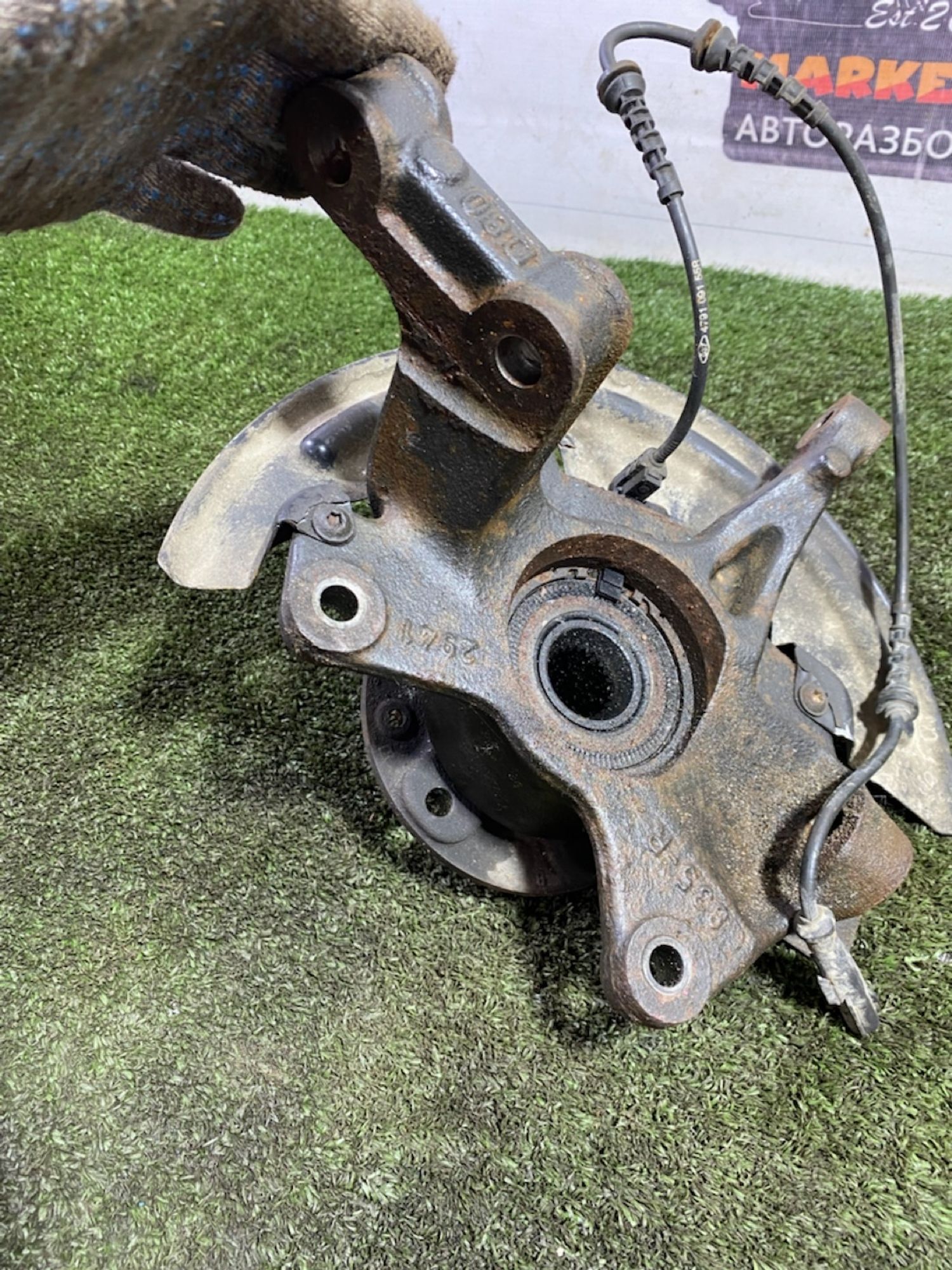 https://gcs.partsauto.market/rn-stockpro.appspot.com/thmbs/userImages/7493bedda53ffbba18042670cc6fed05/part/99c6a080-51c4-4554-b7c5-092322c81837_1748875067955.jpg