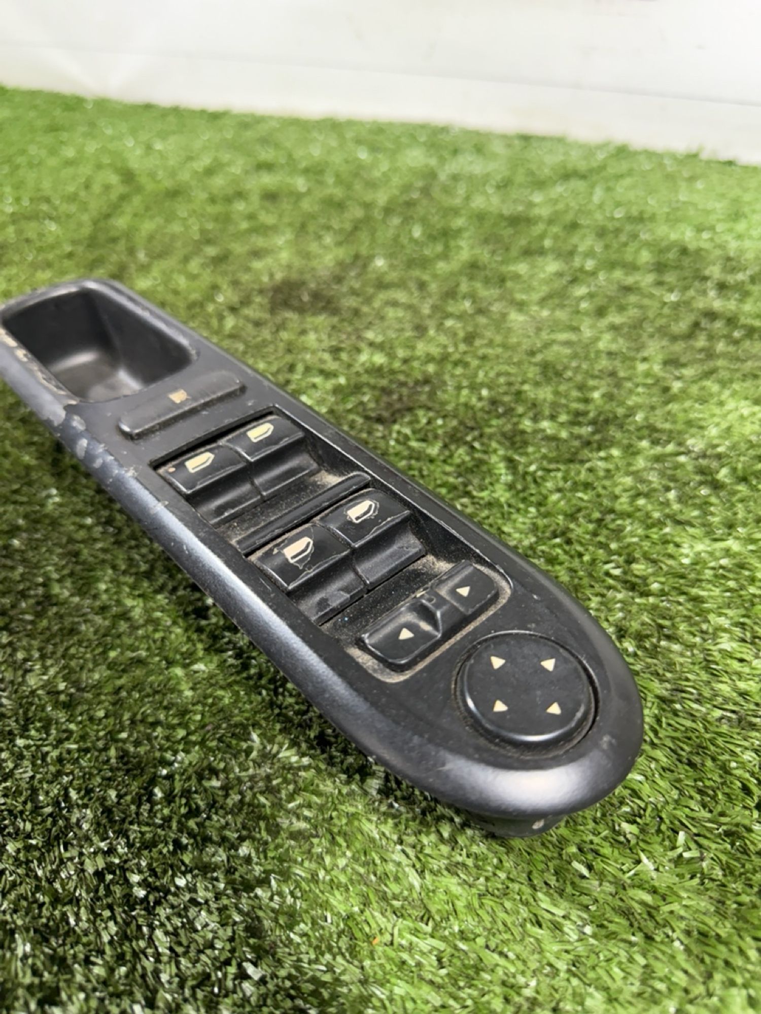https://gcs.partsauto.market/rn-stockpro.appspot.com/thmbs/userImages/7493bedda53ffbba18042670cc6fed05/part/9d2765f5-1875-4338-b6f7-afc1434b0c8f_1741851822222.jpg