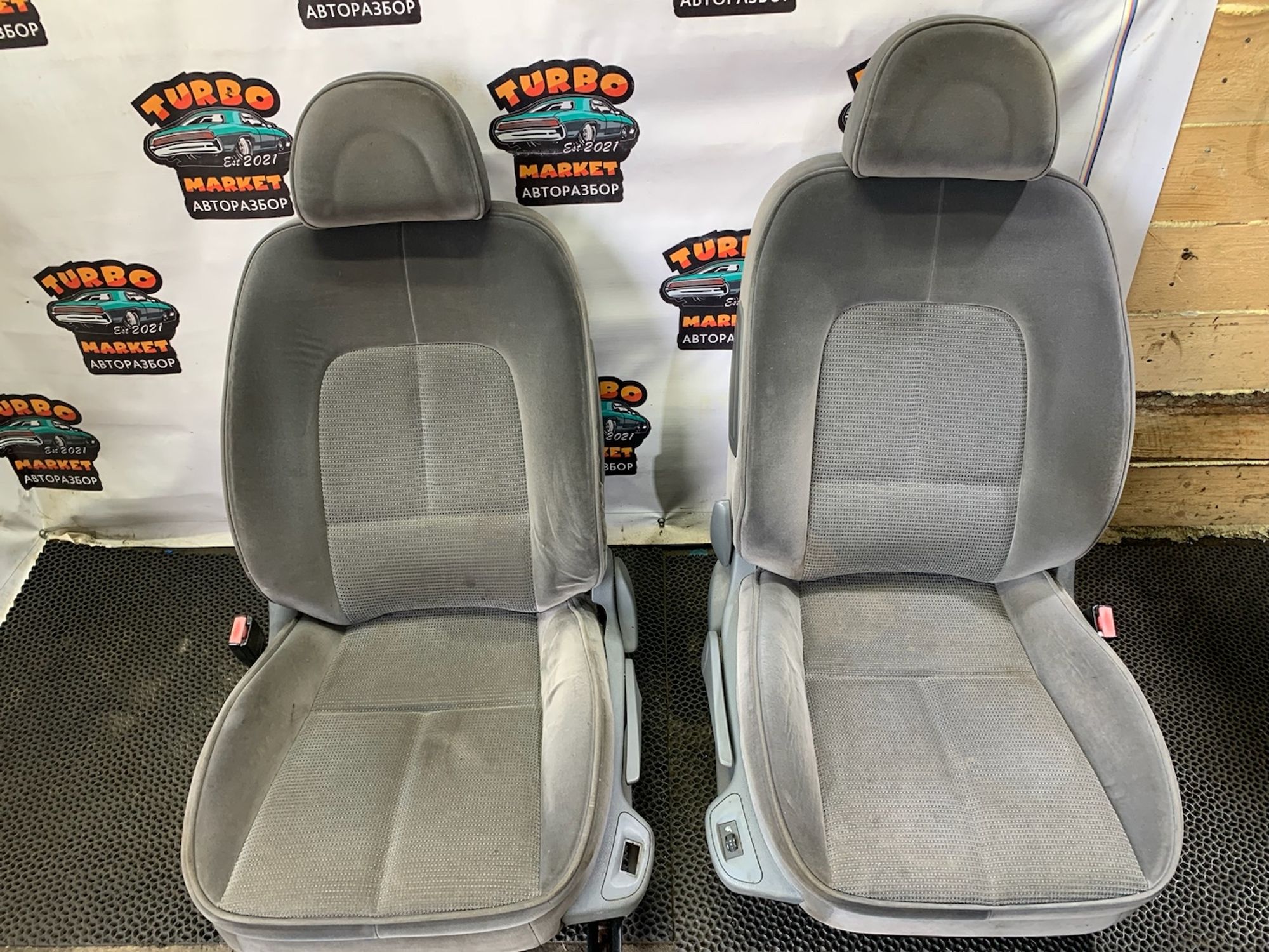 https://gcs.partsauto.market/rn-stockpro.appspot.com/thmbs/userImages/7493bedda53ffbba18042670cc6fed05/part/9d6d7674-4b92-42a3-8065-4b598282fac0_1742885802495.jpg