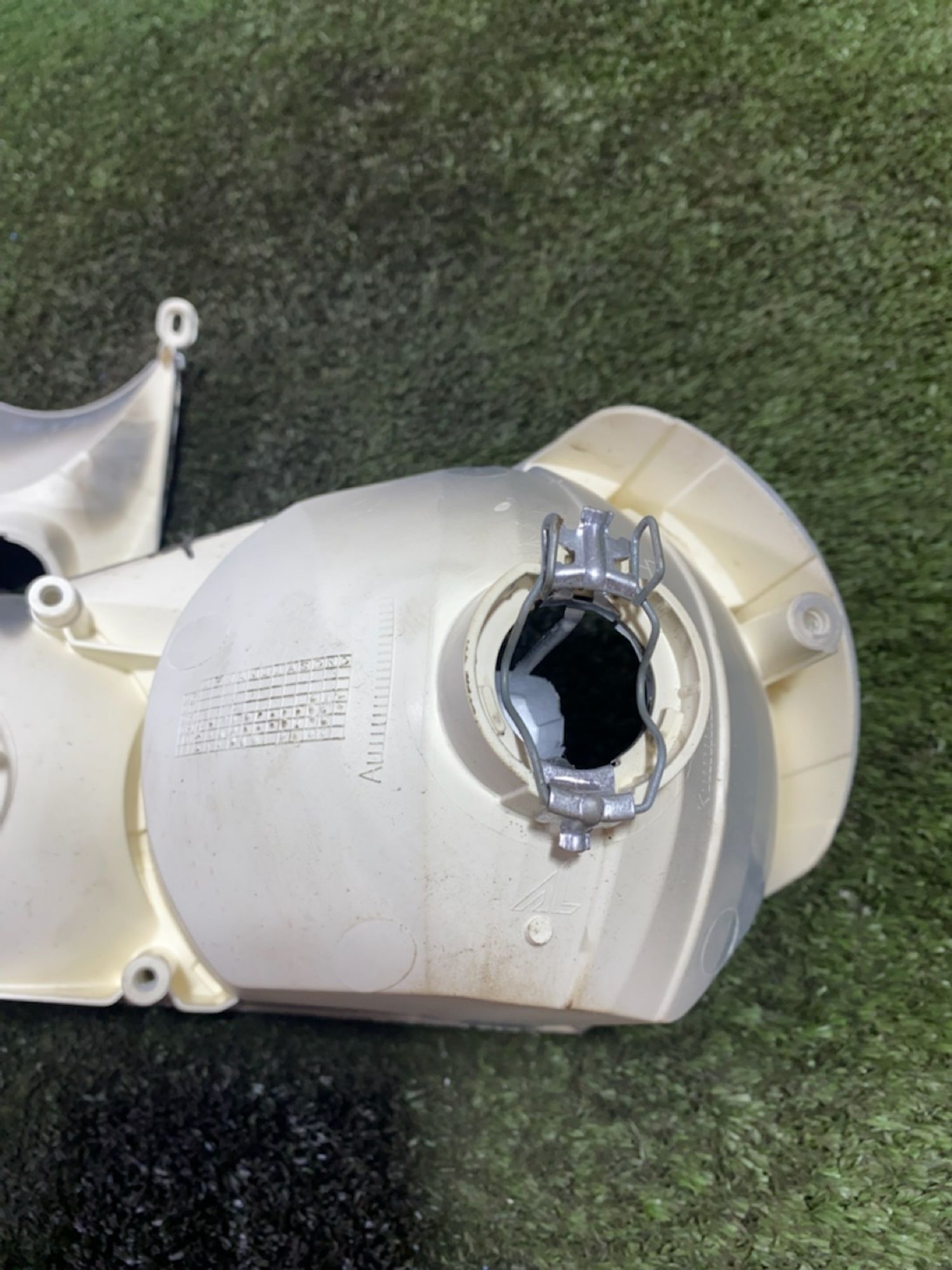 https://gcs.partsauto.market/rn-stockpro.appspot.com/thmbs/userImages/7493bedda53ffbba18042670cc6fed05/part/9e5548f5-03ff-430c-801c-080a3d0723e4_1748869657198.jpg