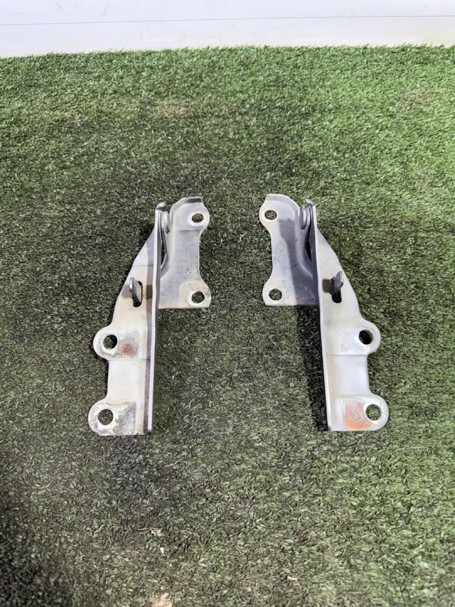 https://gcs.partsauto.market/rn-stockpro.appspot.com/thmbs/userImages/7493bedda53ffbba18042670cc6fed05/part/9e556c70-5559-4932-bd56-b2fbfb0ca260_1747914571976.jpg
