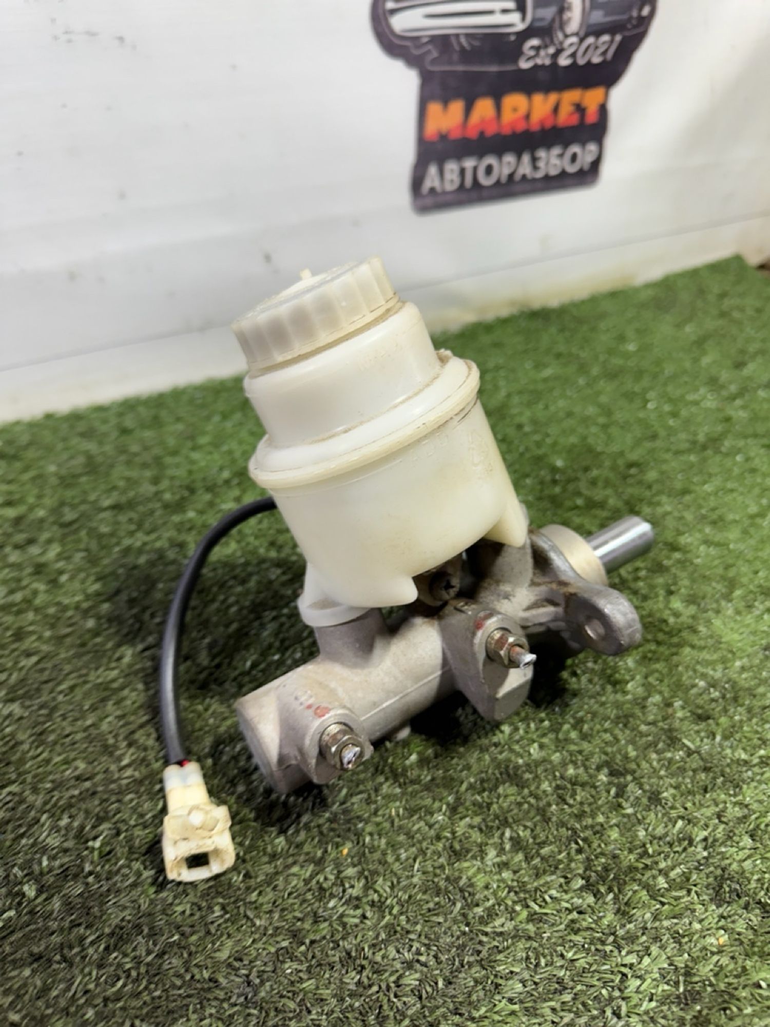 https://gcs.partsauto.market/rn-stockpro.appspot.com/thmbs/userImages/7493bedda53ffbba18042670cc6fed05/part/a55286a2-6e83-47b2-8e9f-2e4e5d1d494a_1747921328563.jpg