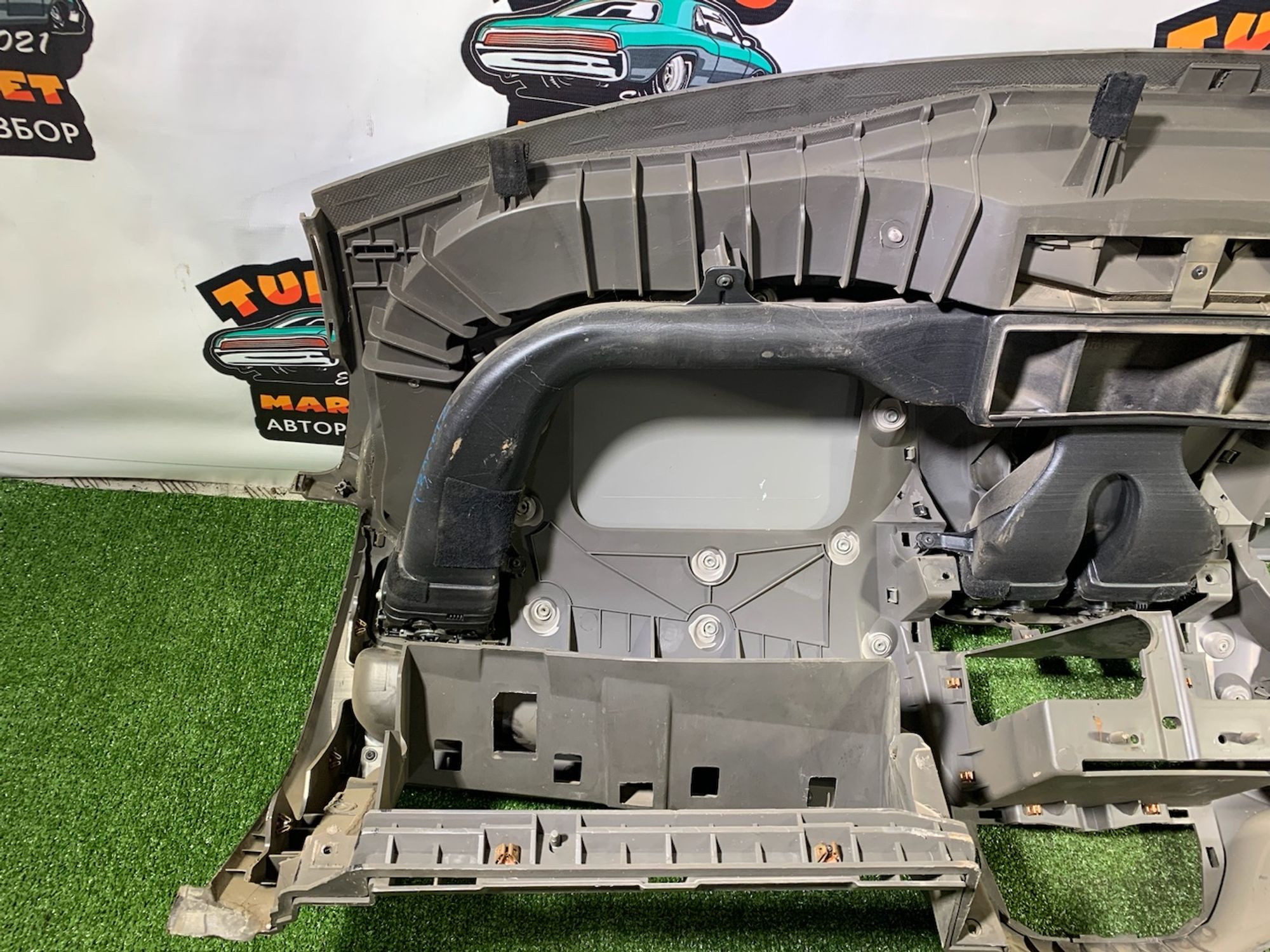 https://gcs.partsauto.market/rn-stockpro.appspot.com/thmbs/userImages/7493bedda53ffbba18042670cc6fed05/part/a59a9462-5a43-452e-bc35-6d0e9d9018d6_1733739630596.jpg