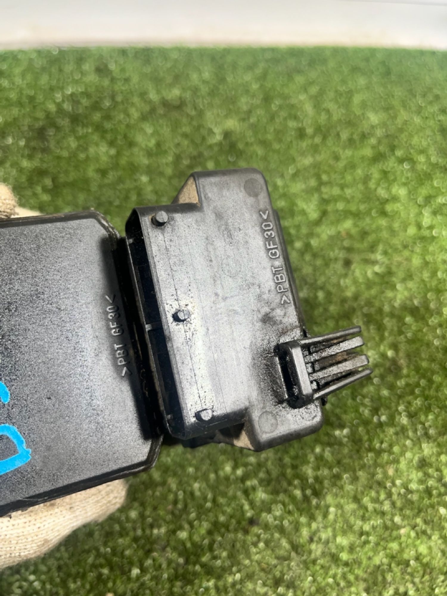 https://gcs.partsauto.market/rn-stockpro.appspot.com/thmbs/userImages/7493bedda53ffbba18042670cc6fed05/part/a7265fd4-092a-4333-86ef-e3949a31b37e_1733917929818.jpg