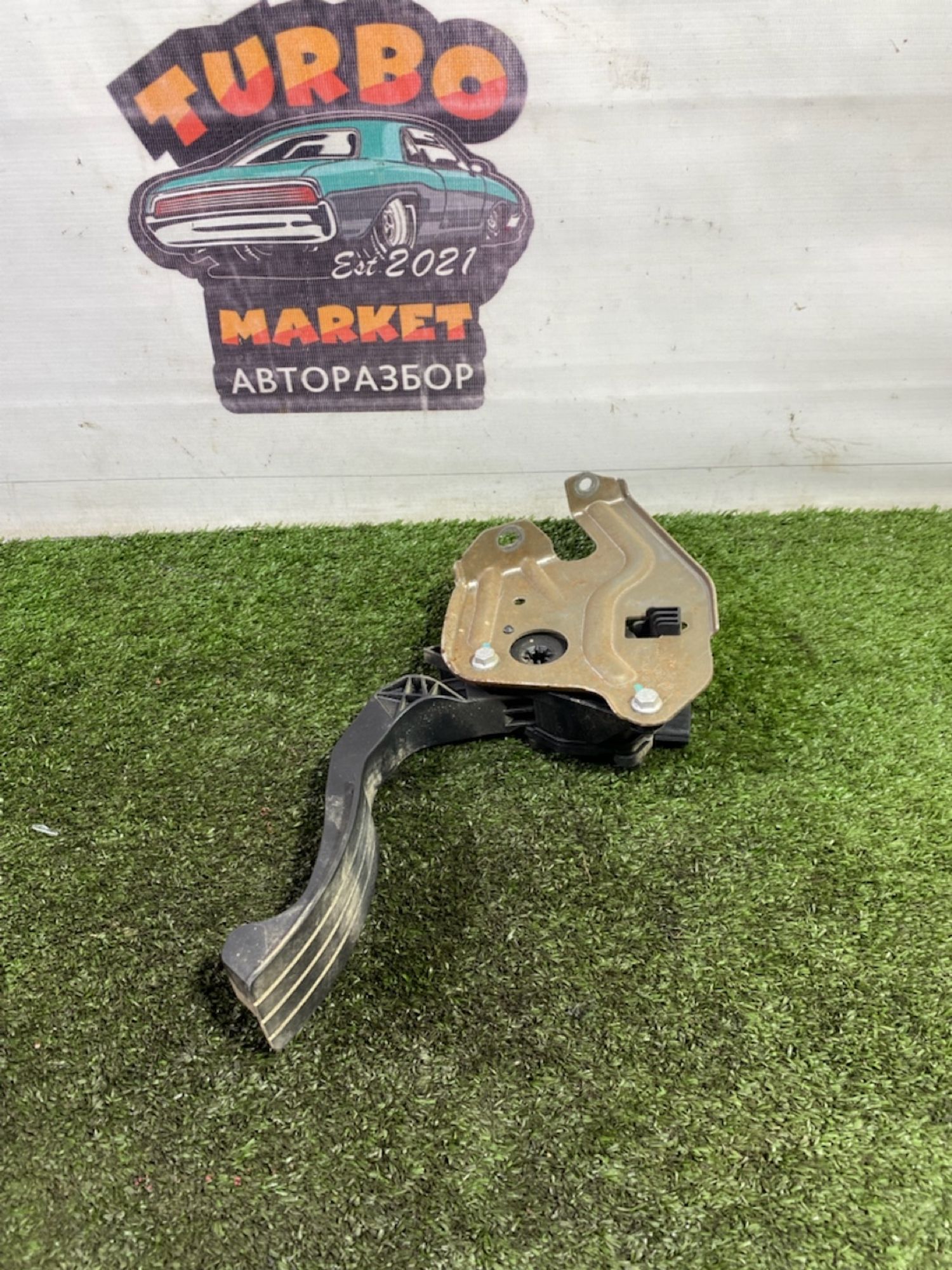 https://gcs.partsauto.market/rn-stockpro.appspot.com/thmbs/userImages/7493bedda53ffbba18042670cc6fed05/part/a838bbee-5b89-4b49-a31e-a5505ed2f352_1747396210889.jpg