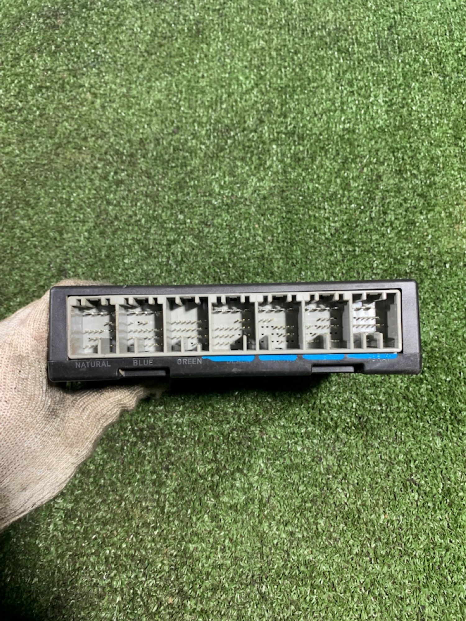 https://gcs.partsauto.market/rn-stockpro.appspot.com/thmbs/userImages/7493bedda53ffbba18042670cc6fed05/part/a91009b4-a8fd-4d0d-a652-bf2117567a5b_1733745310240.jpg