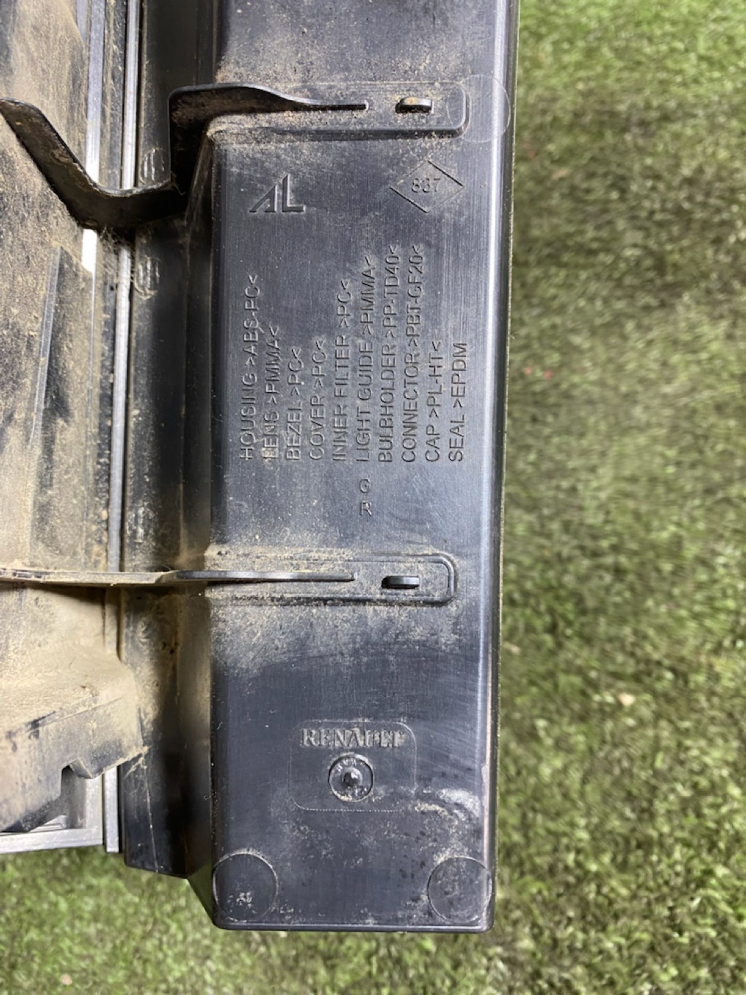 https://gcs.partsauto.market/rn-stockpro.appspot.com/thmbs/userImages/7493bedda53ffbba18042670cc6fed05/part/b14f4dc8-b663-47f4-b5ff-f8a074080ffb_1747380546628.jpg
