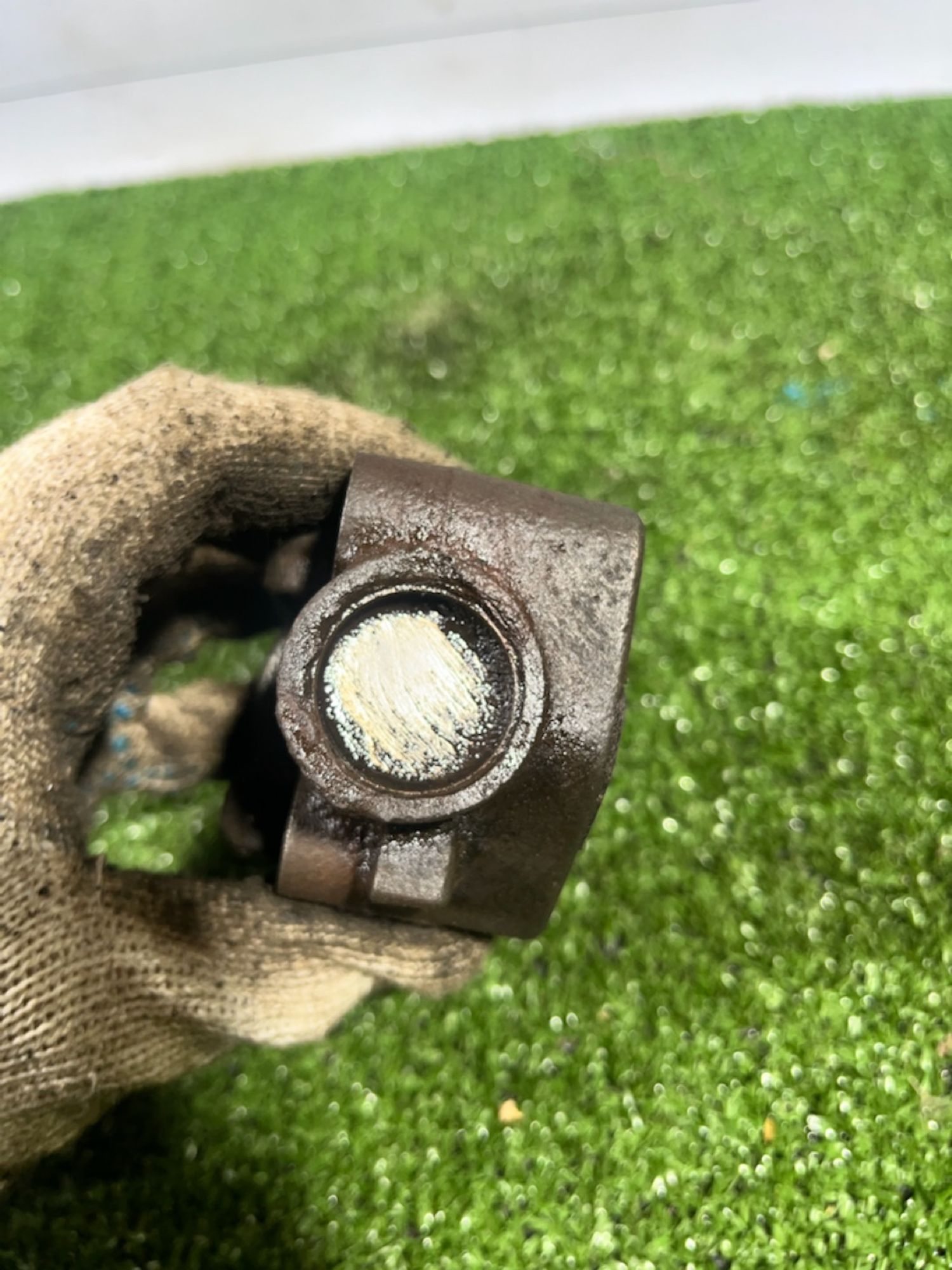https://gcs.partsauto.market/rn-stockpro.appspot.com/thmbs/userImages/7493bedda53ffbba18042670cc6fed05/part/b50ec435-b7b4-4a07-8c33-6068547c104d_1732313559922.jpg