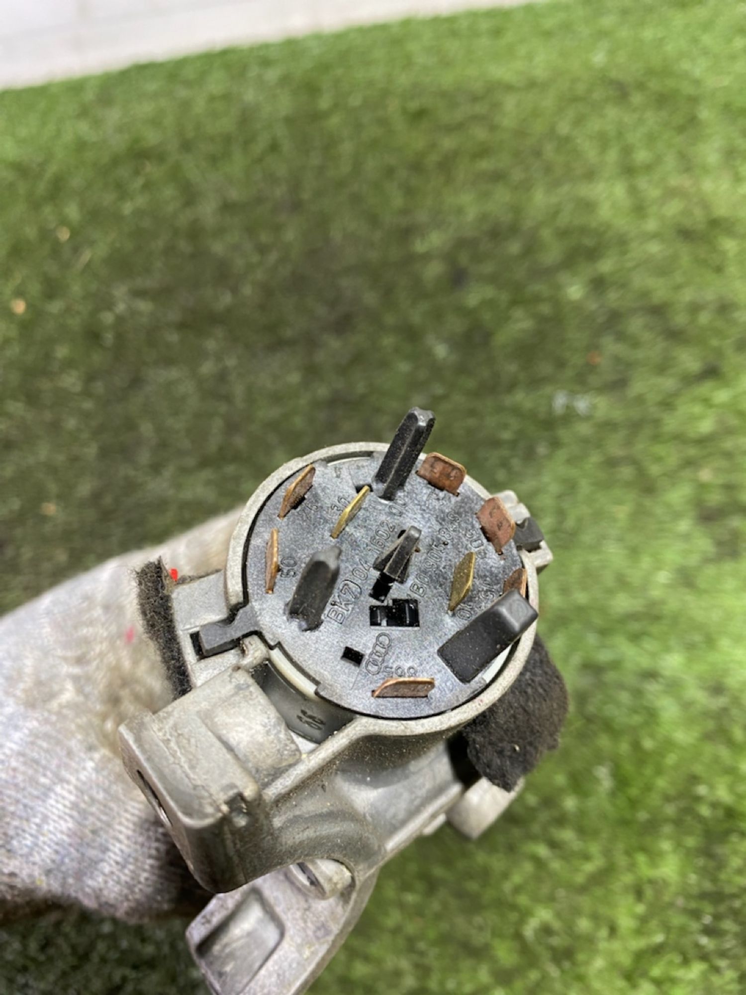 https://gcs.partsauto.market/rn-stockpro.appspot.com/thmbs/userImages/7493bedda53ffbba18042670cc6fed05/part/b6781968-0a69-442f-acad-e1b0eed3875c_1745316543044.jpg