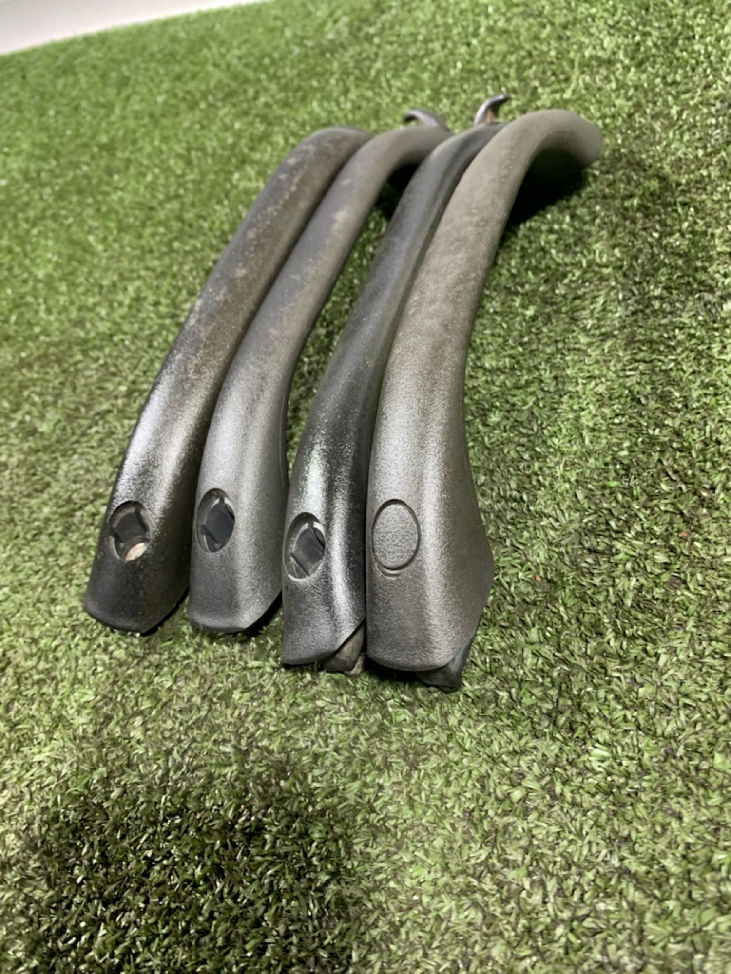 https://gcs.partsauto.market/rn-stockpro.appspot.com/thmbs/userImages/7493bedda53ffbba18042670cc6fed05/part/b6cb2a44-1165-448f-9515-0320477010c4_1736423933730.jpg