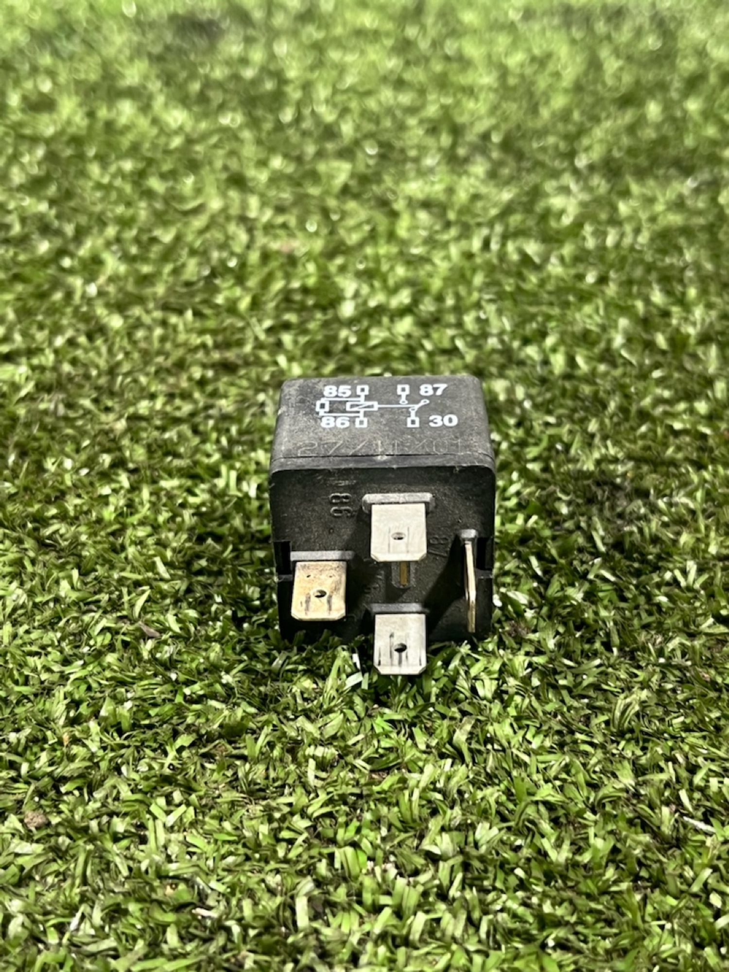 https://gcs.partsauto.market/rn-stockpro.appspot.com/thmbs/userImages/7493bedda53ffbba18042670cc6fed05/part/b7d375da-072c-4a0c-b704-dea0746d19d8_1734086853727.jpg