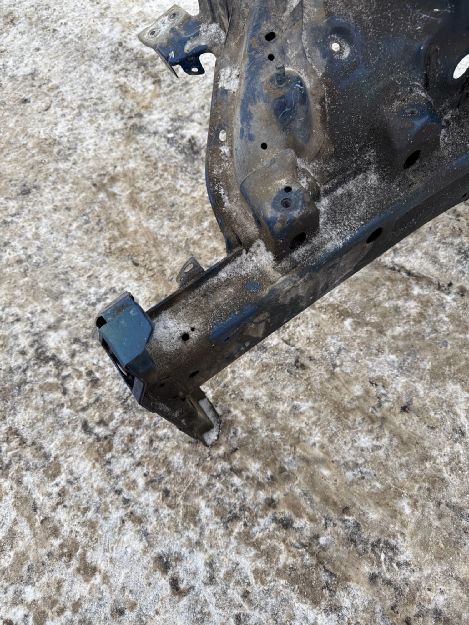 https://gcs.partsauto.market/rn-stockpro.appspot.com/thmbs/userImages/7493bedda53ffbba18042670cc6fed05/part/b7e8e54a-6975-49f4-b398-e2878c319acc_1739883606485.jpg