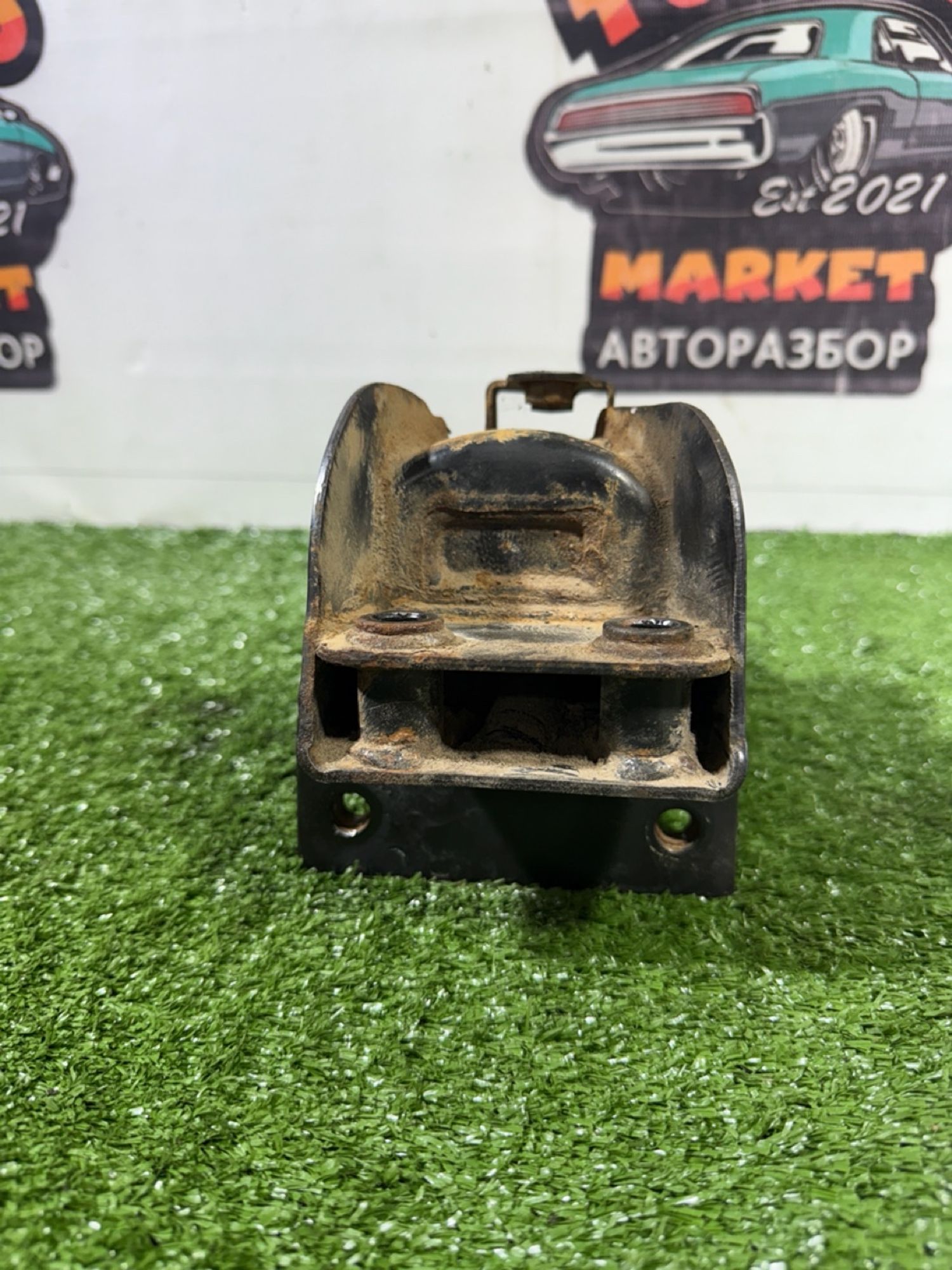 https://gcs.partsauto.market/rn-stockpro.appspot.com/thmbs/userImages/7493bedda53ffbba18042670cc6fed05/part/ba6fb569-3420-4b26-92be-9afbcc573efe_1740397611624.jpg