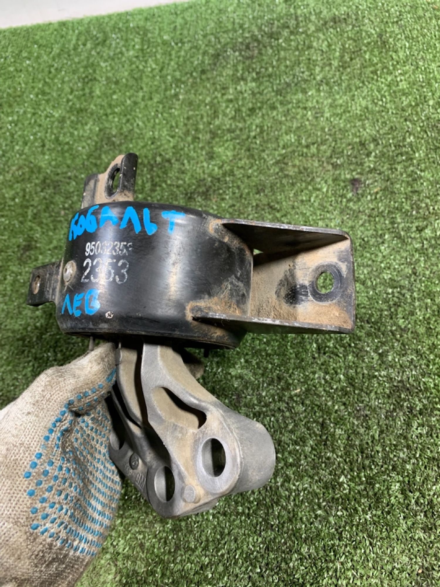 https://gcs.partsauto.market/rn-stockpro.appspot.com/thmbs/userImages/7493bedda53ffbba18042670cc6fed05/part/bc04bc43-1241-4939-857d-53af173afcf9_1733812292485.jpg
