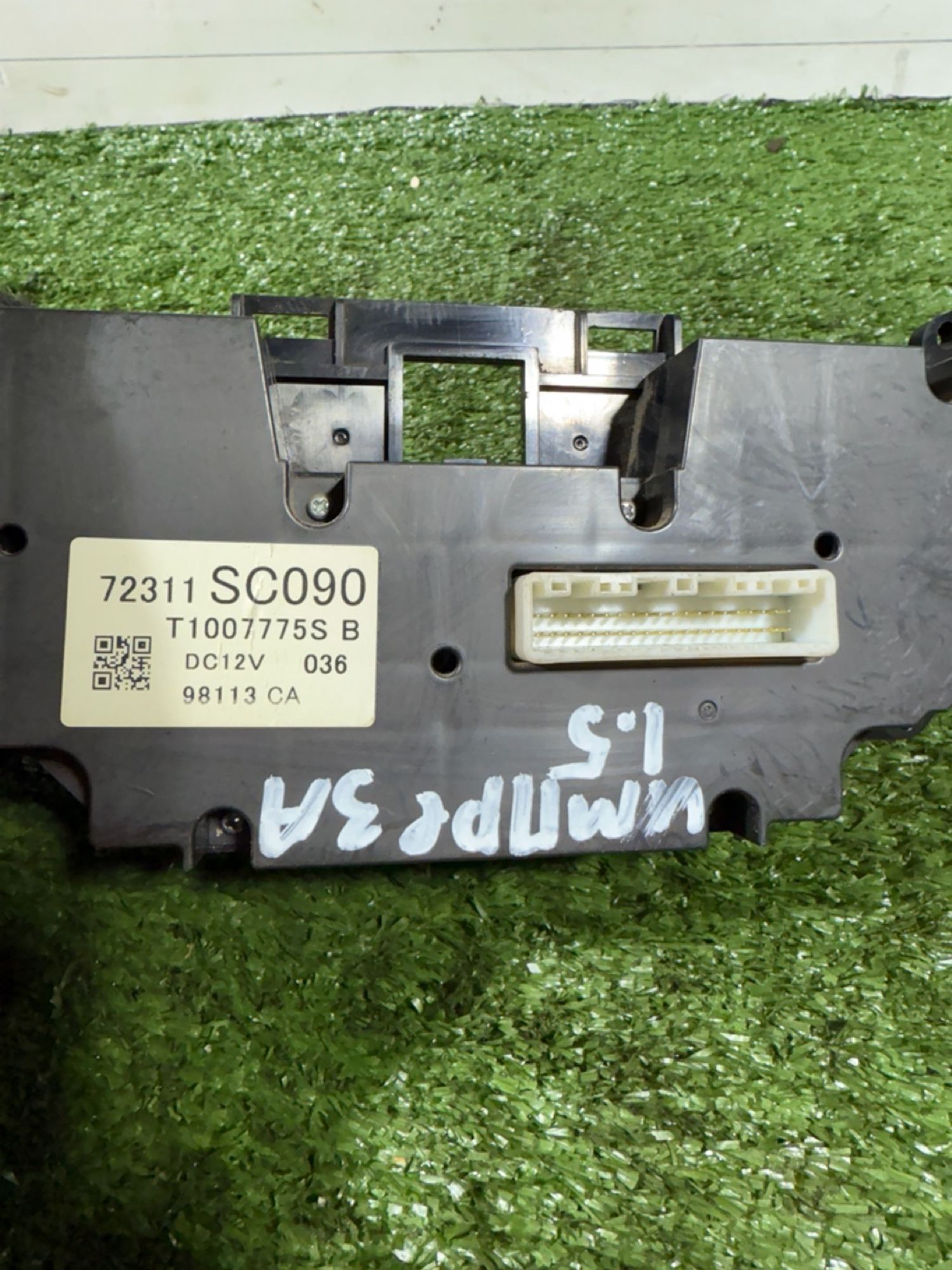 https://gcs.partsauto.market/rn-stockpro.appspot.com/thmbs/userImages/7493bedda53ffbba18042670cc6fed05/part/bd785f37-7cbe-4a06-ba7e-313cd1c3a578_1740488809684.jpg
