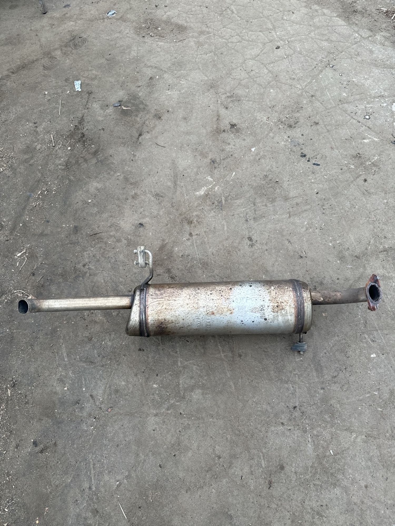 https://gcs.partsauto.market/rn-stockpro.appspot.com/thmbs/userImages/7493bedda53ffbba18042670cc6fed05/part/c81ef2c8-a212-499a-bdef-95b3151cdb32_1743508288113.jpg