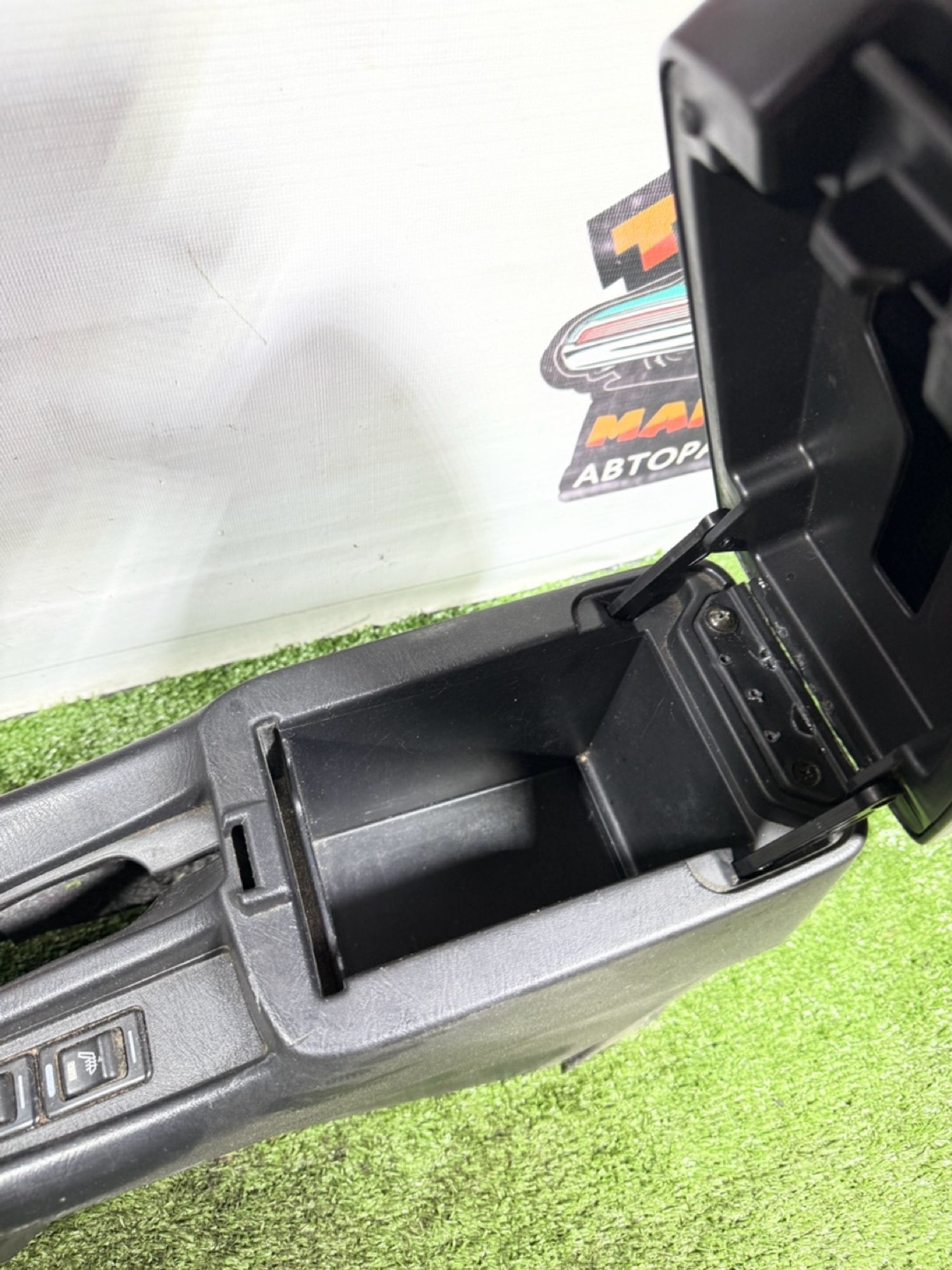 https://gcs.partsauto.market/rn-stockpro.appspot.com/thmbs/userImages/7493bedda53ffbba18042670cc6fed05/part/cb60c42f-ded9-49b1-9437-e242729d033f_1743411644089.jpg
