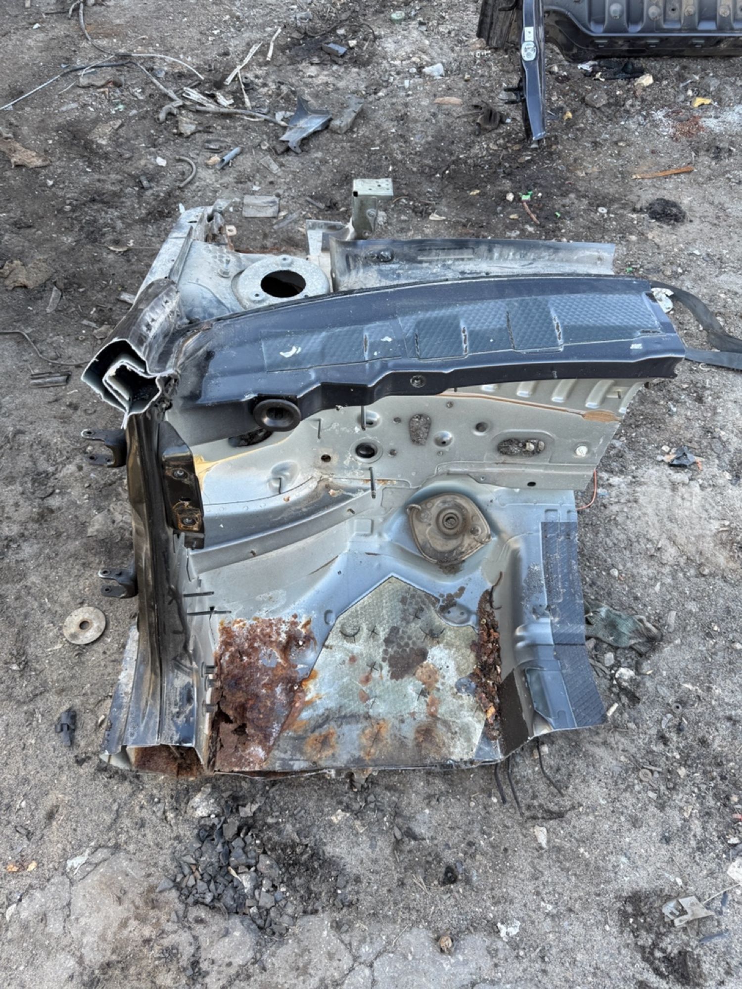 https://gcs.partsauto.market/rn-stockpro.appspot.com/thmbs/userImages/7493bedda53ffbba18042670cc6fed05/part/cd9c9515-2f67-4295-a252-d31214940785_1742816239193.jpg