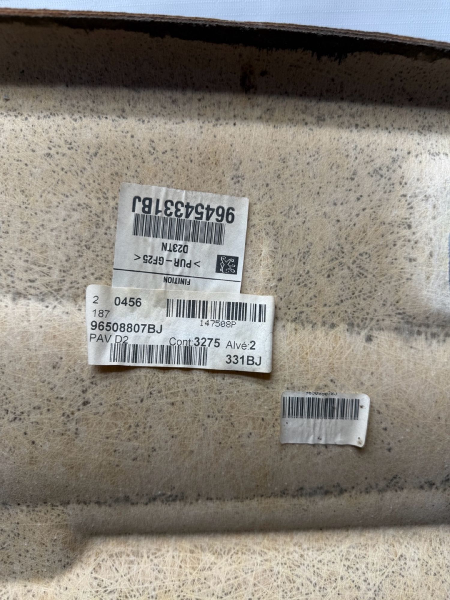https://gcs.partsauto.market/rn-stockpro.appspot.com/thmbs/userImages/7493bedda53ffbba18042670cc6fed05/part/cf815df8-1d1e-4dad-b1e7-c629e52bbf24_1742472074200.jpg