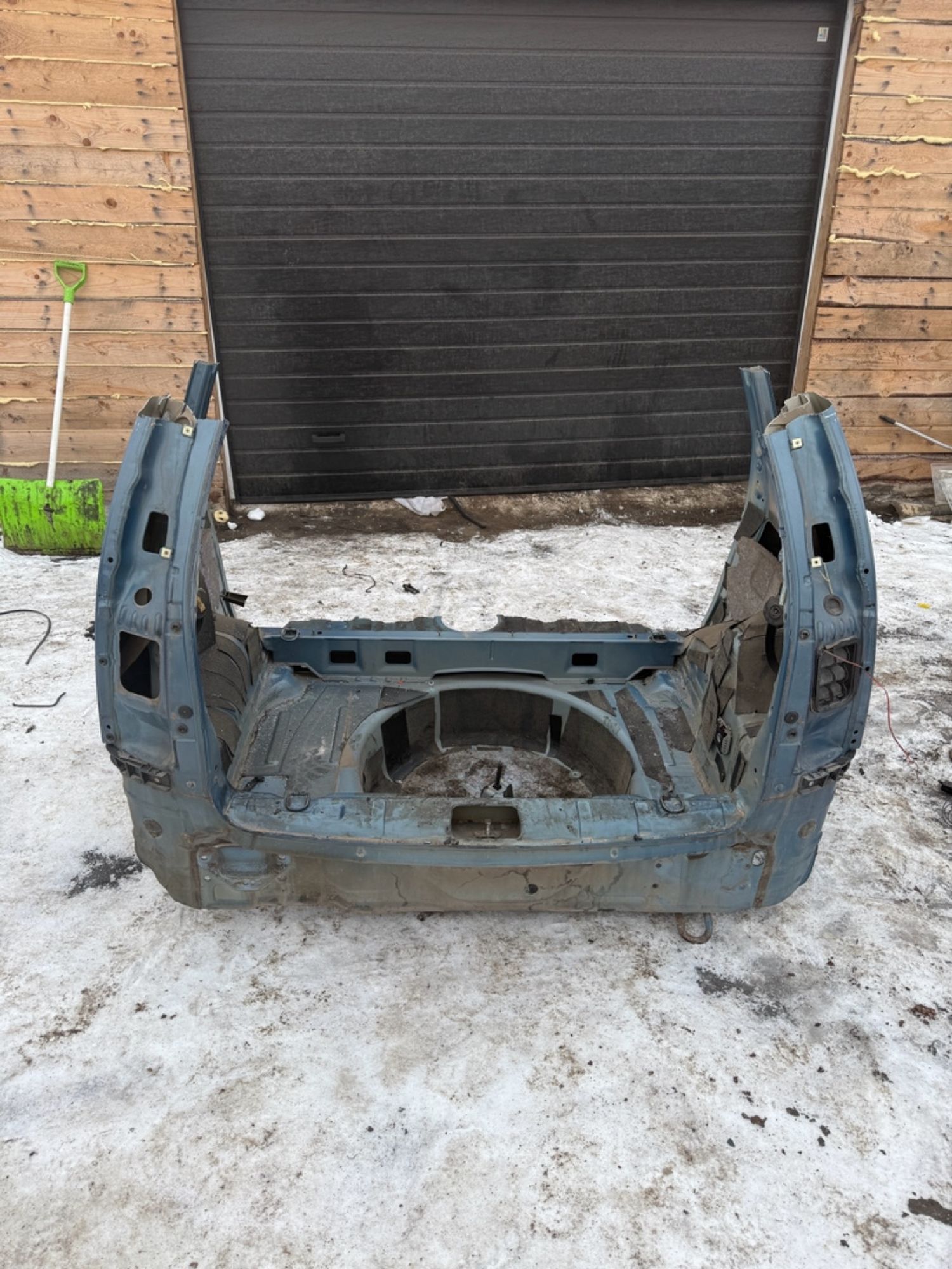 https://gcs.partsauto.market/rn-stockpro.appspot.com/thmbs/userImages/7493bedda53ffbba18042670cc6fed05/part/d02df2ae-8e79-49e7-93c3-6d88ed4993be_1737973799785.jpg