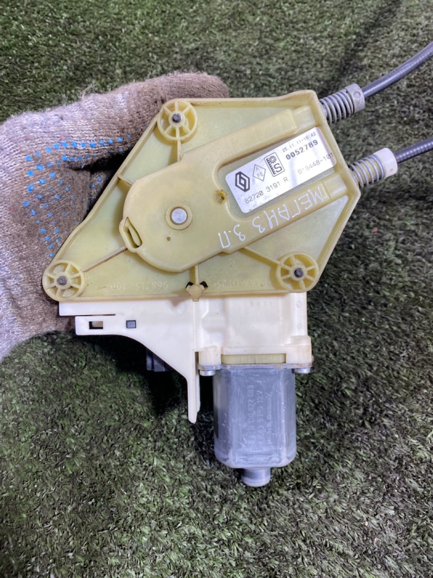 https://gcs.partsauto.market/rn-stockpro.appspot.com/thmbs/userImages/7493bedda53ffbba18042670cc6fed05/part/d7bdeae9-dc47-407b-a73d-71862fb1982c_1748610863511.jpg