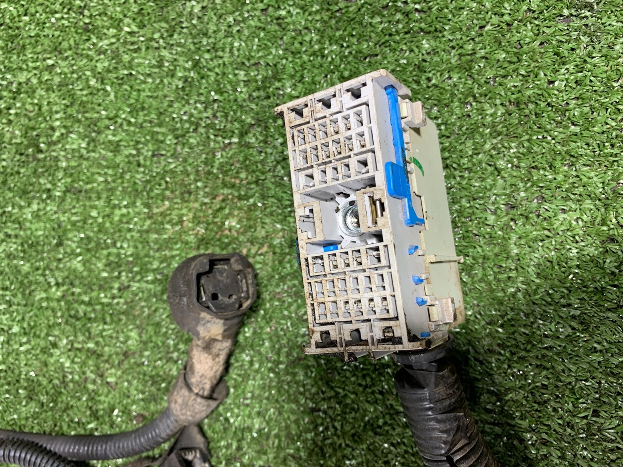 https://gcs.partsauto.market/rn-stockpro.appspot.com/thmbs/userImages/7493bedda53ffbba18042670cc6fed05/part/db4d5c07-6ae9-425e-a064-4058d3172e01_1733864589941.jpg
