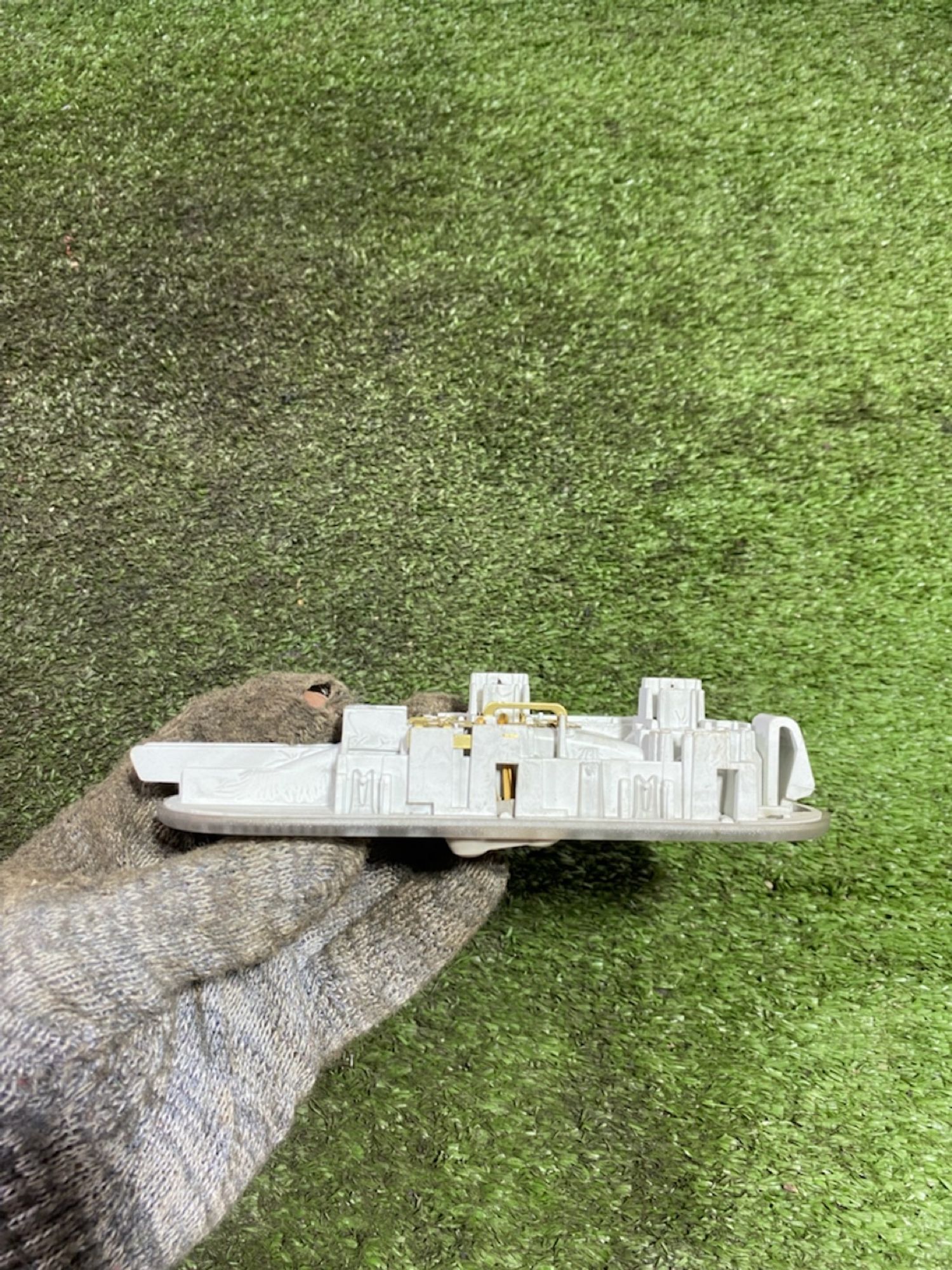 https://gcs.partsauto.market/rn-stockpro.appspot.com/thmbs/userImages/7493bedda53ffbba18042670cc6fed05/part/ddd713ba-6505-4bb5-a6ab-4c0e6258581c_1747380316125.jpg