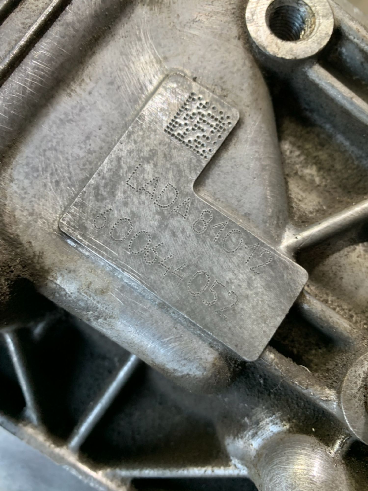 https://gcs.partsauto.market/rn-stockpro.appspot.com/thmbs/userImages/7493bedda53ffbba18042670cc6fed05/part/e27a8996-8ec8-4b7c-947b-00eee09a2a4b_1742889291839.jpg