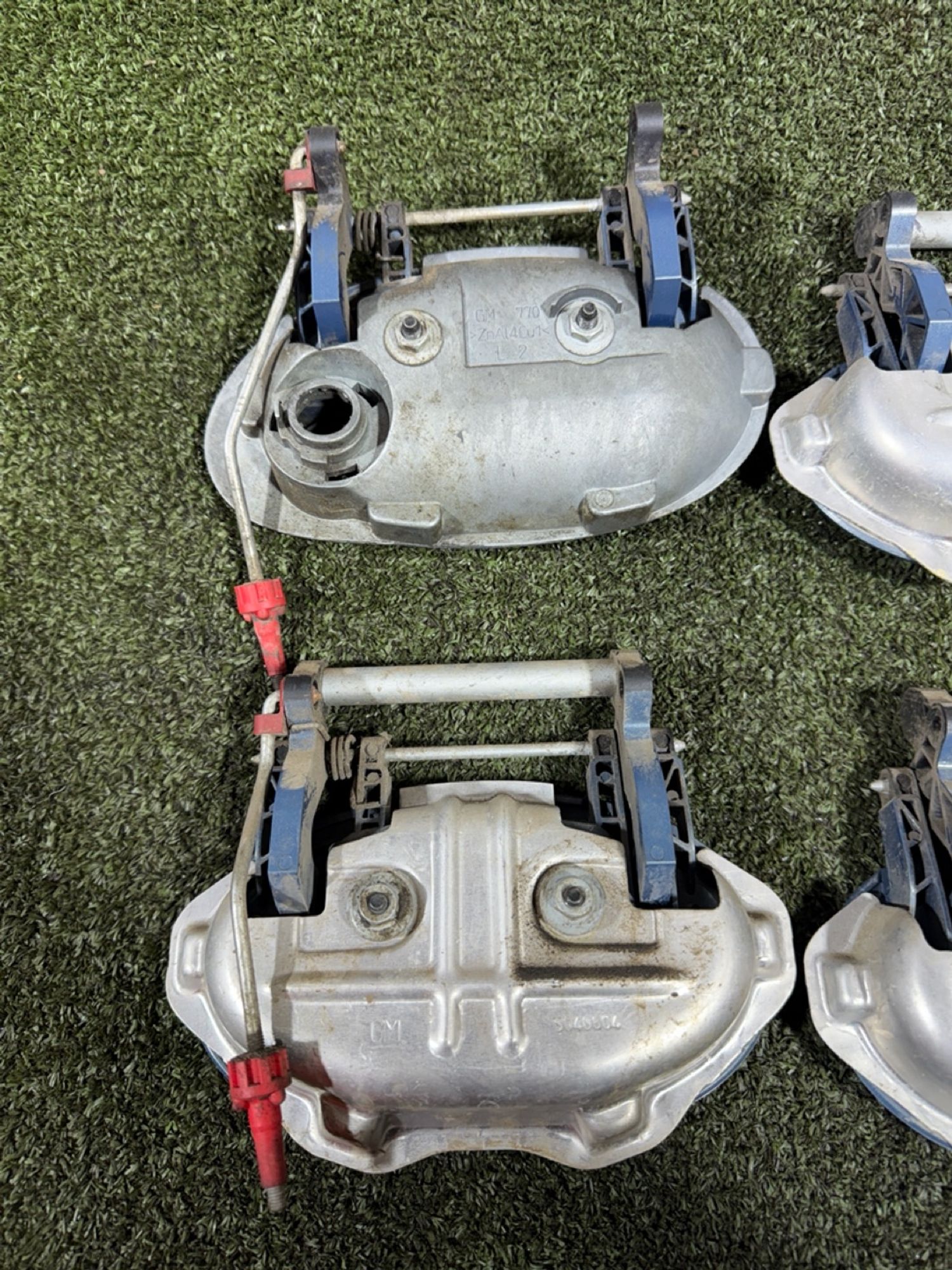 https://gcs.partsauto.market/rn-stockpro.appspot.com/thmbs/userImages/7493bedda53ffbba18042670cc6fed05/part/e2a988b6-bf44-49c1-b7f8-3559ba73a2ed_1737552515915.jpg