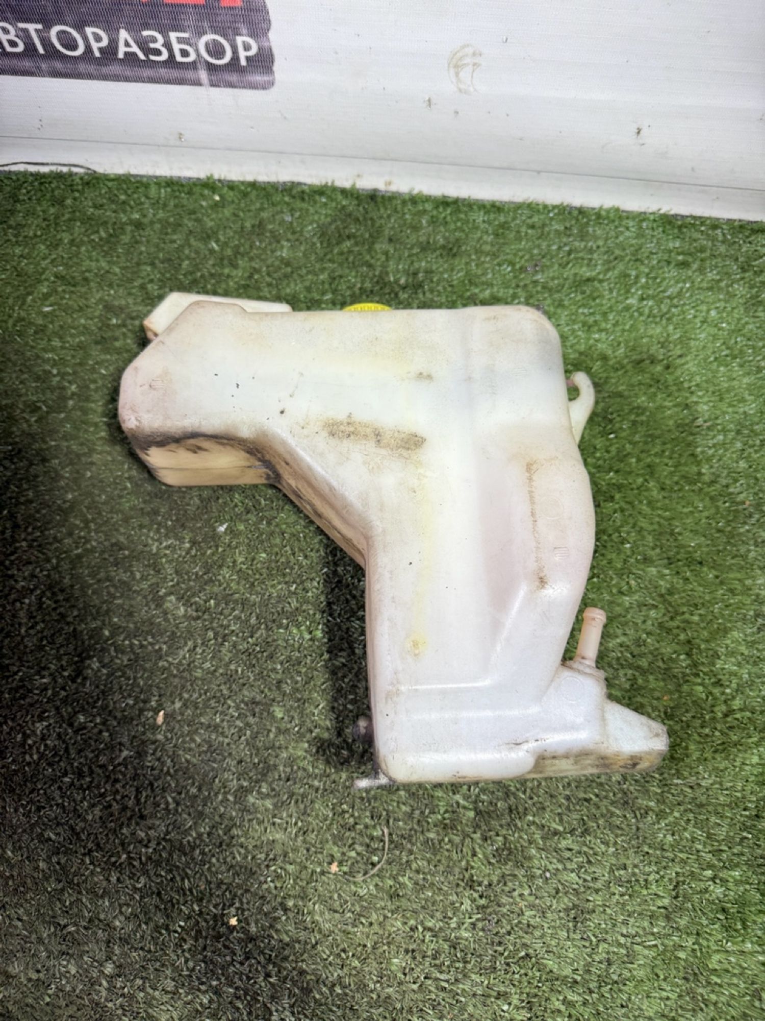 https://gcs.partsauto.market/rn-stockpro.appspot.com/thmbs/userImages/7493bedda53ffbba18042670cc6fed05/part/e30f1344-20c8-46b6-a912-9ee0881e26b0_1749131361085.jpg