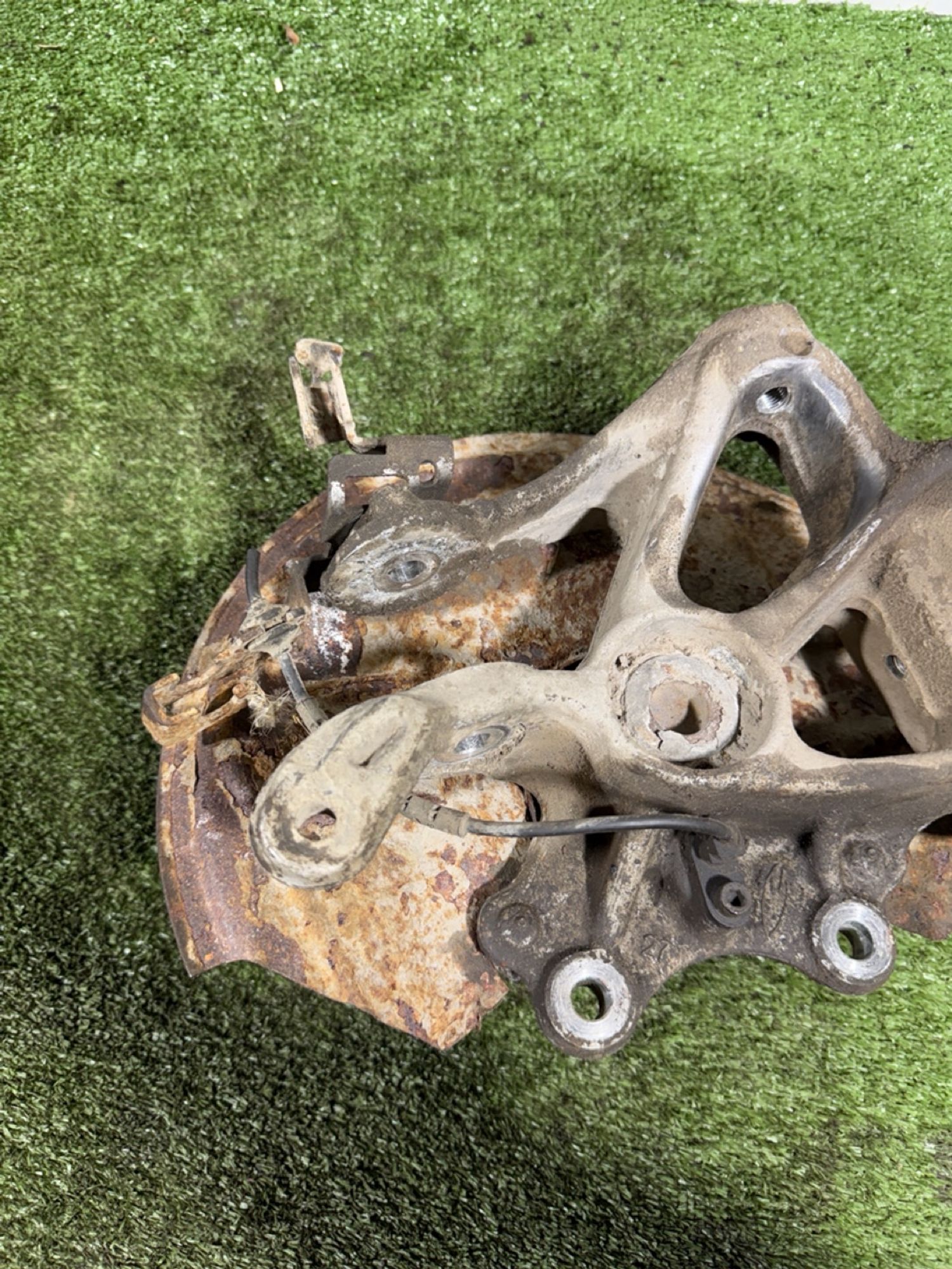 https://gcs.partsauto.market/rn-stockpro.appspot.com/thmbs/userImages/7493bedda53ffbba18042670cc6fed05/part/e6833b5b-7ad0-40f7-b314-9ac50a6a30de_1742472145276.jpg