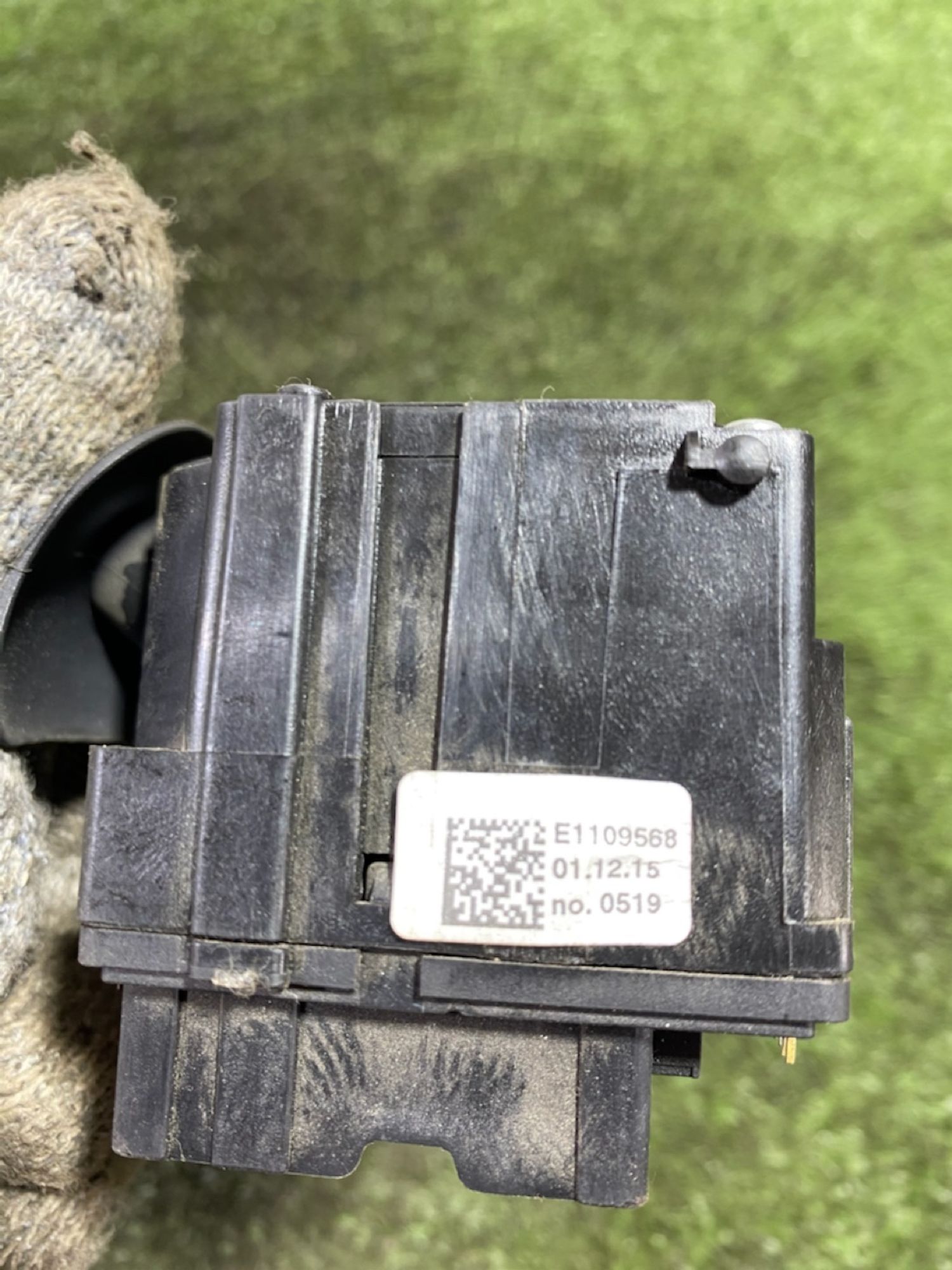 https://gcs.partsauto.market/rn-stockpro.appspot.com/thmbs/userImages/7493bedda53ffbba18042670cc6fed05/part/ea4912e5-62b0-4850-8775-2a892af94f9c_1747380295902.jpg