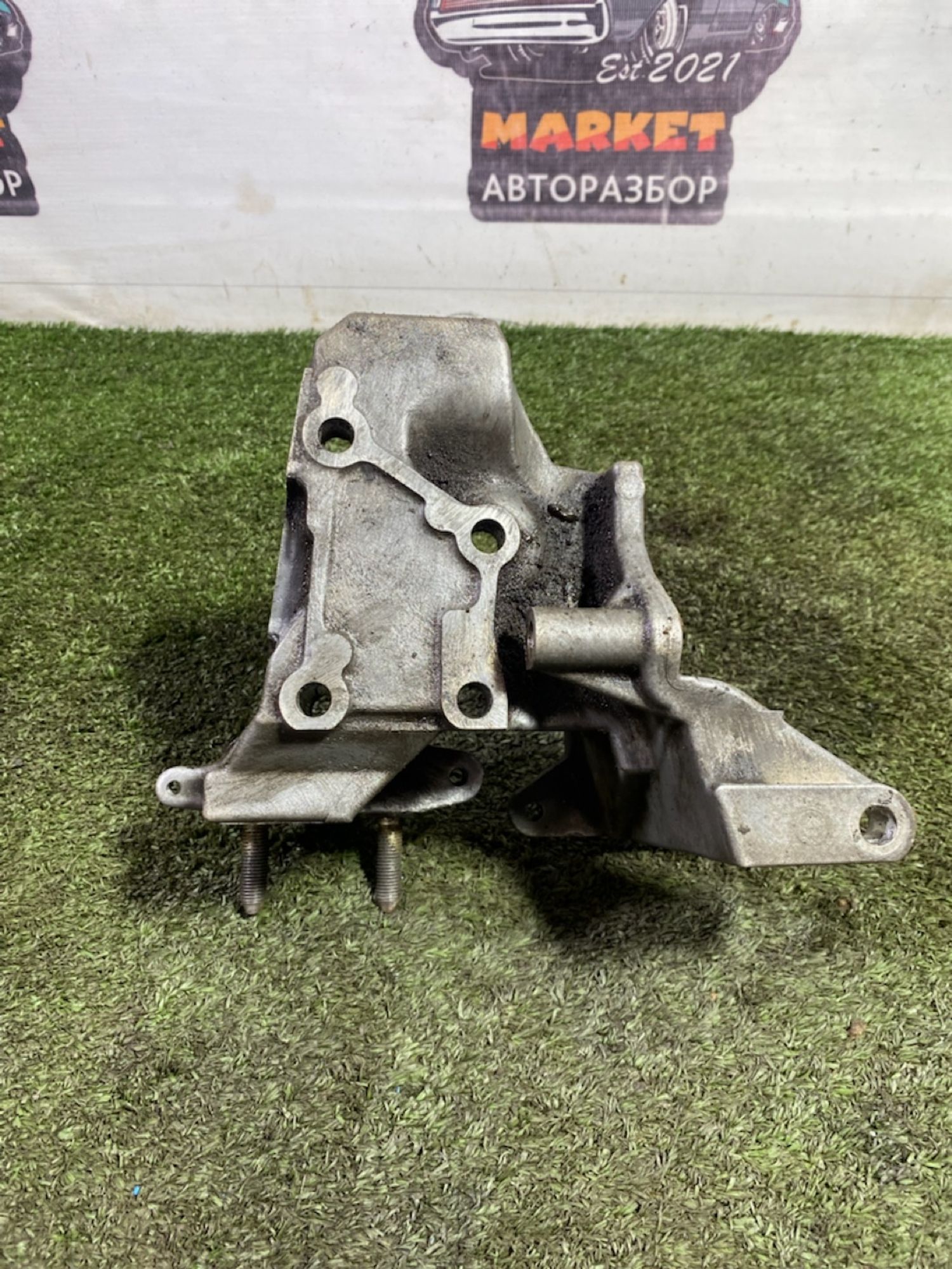 https://gcs.partsauto.market/rn-stockpro.appspot.com/thmbs/userImages/7493bedda53ffbba18042670cc6fed05/part/f06fa416-a445-4456-aad0-0265705e98ee_1750404566395.jpg