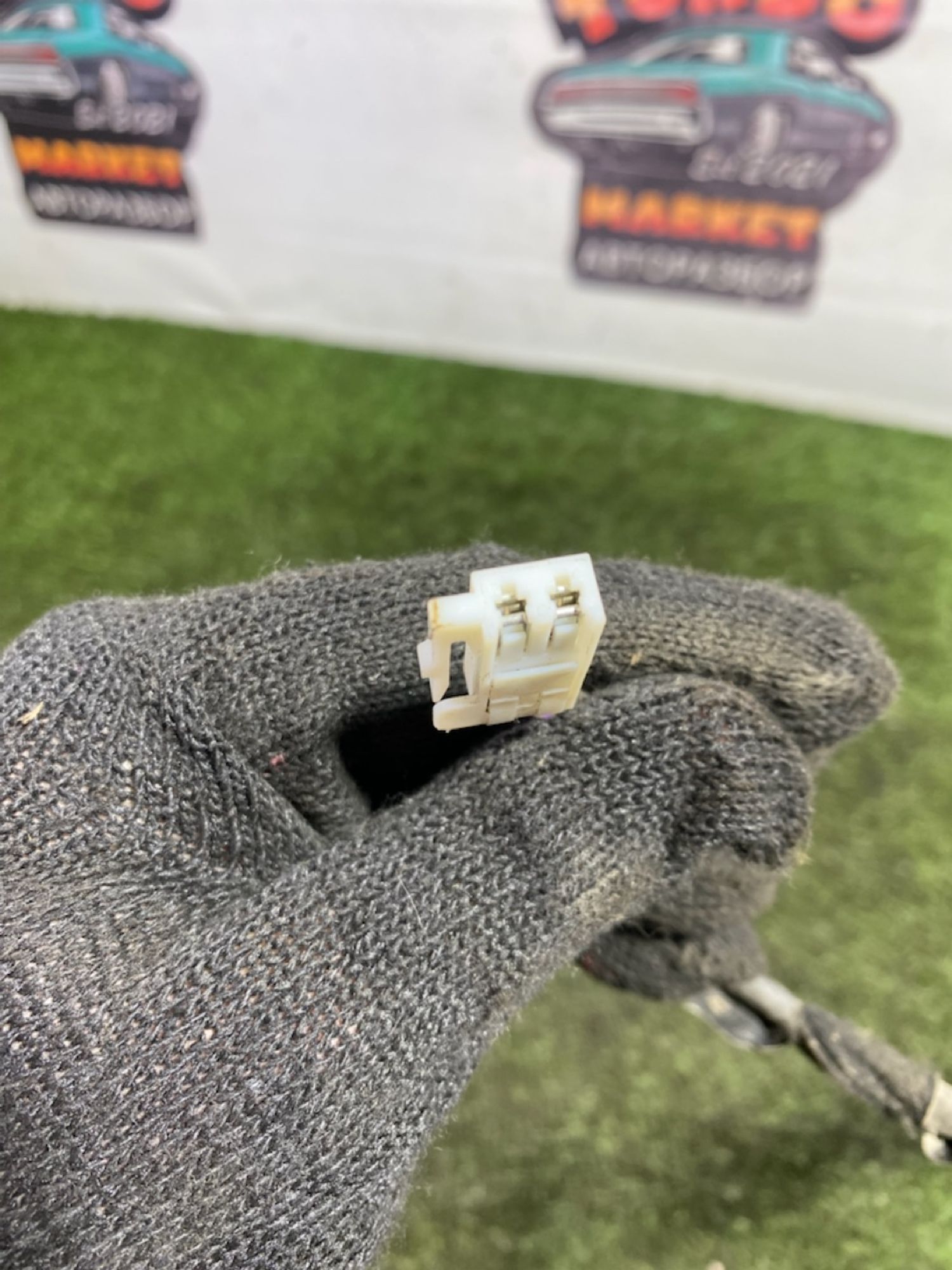 https://gcs.partsauto.market/rn-stockpro.appspot.com/thmbs/userImages/7493bedda53ffbba18042670cc6fed05/part/f2d8fcdc-71f4-4d04-a4b7-d156e79f388b_1747317381234.jpg