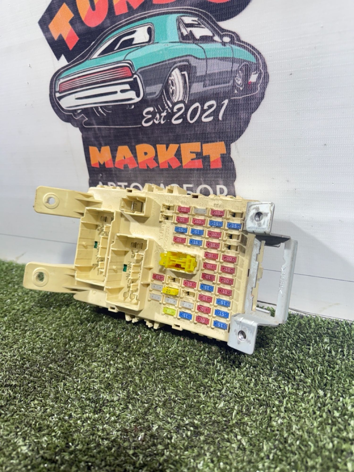 https://gcs.partsauto.market/rn-stockpro.appspot.com/thmbs/userImages/7493bedda53ffbba18042670cc6fed05/part/f635215e-2268-4713-bc98-86fefbbe3d63_1739862834795.jpg