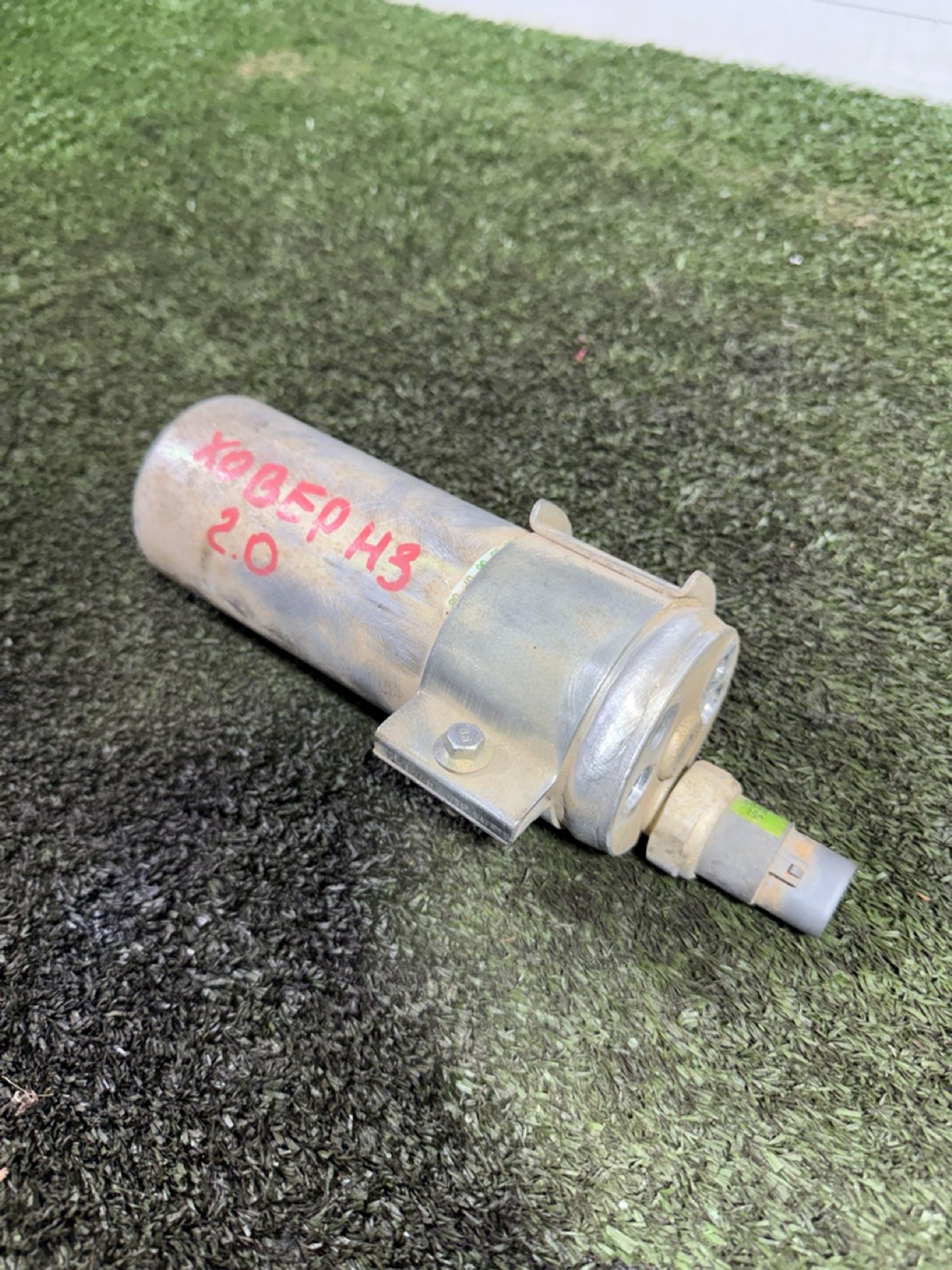 https://gcs.partsauto.market/rn-stockpro.appspot.com/thmbs/userImages/7493bedda53ffbba18042670cc6fed05/part/f6ff7128-86c1-4632-8653-f56a8614792a_1747914504096.jpg