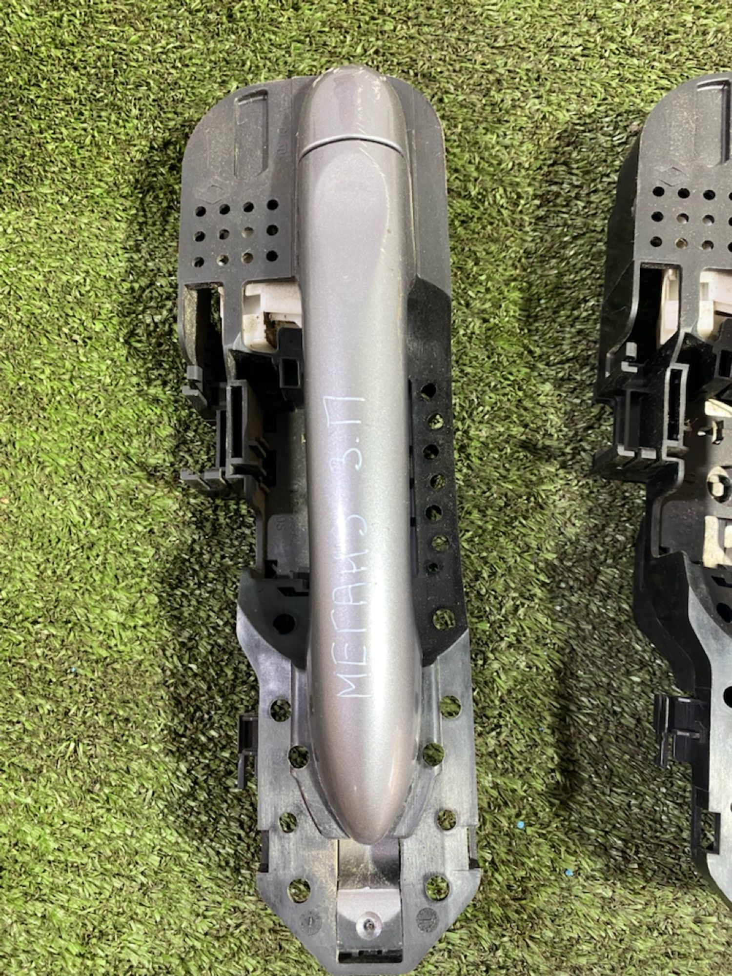 https://gcs.partsauto.market/rn-stockpro.appspot.com/thmbs/userImages/7493bedda53ffbba18042670cc6fed05/part/f7a8834e-a121-4b0f-a697-1fdfde910d38_1748595314804.jpg