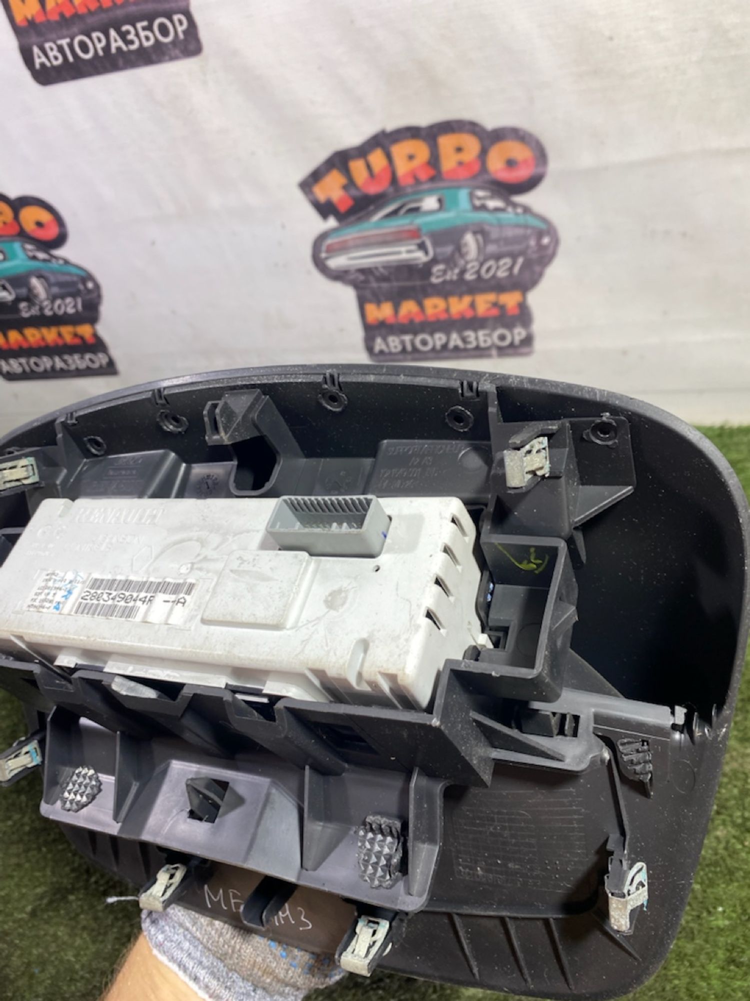 https://gcs.partsauto.market/rn-stockpro.appspot.com/thmbs/userImages/7493bedda53ffbba18042670cc6fed05/part/f80c9699-de11-4156-af95-3b1ce87dcc66_1748609449661.jpg