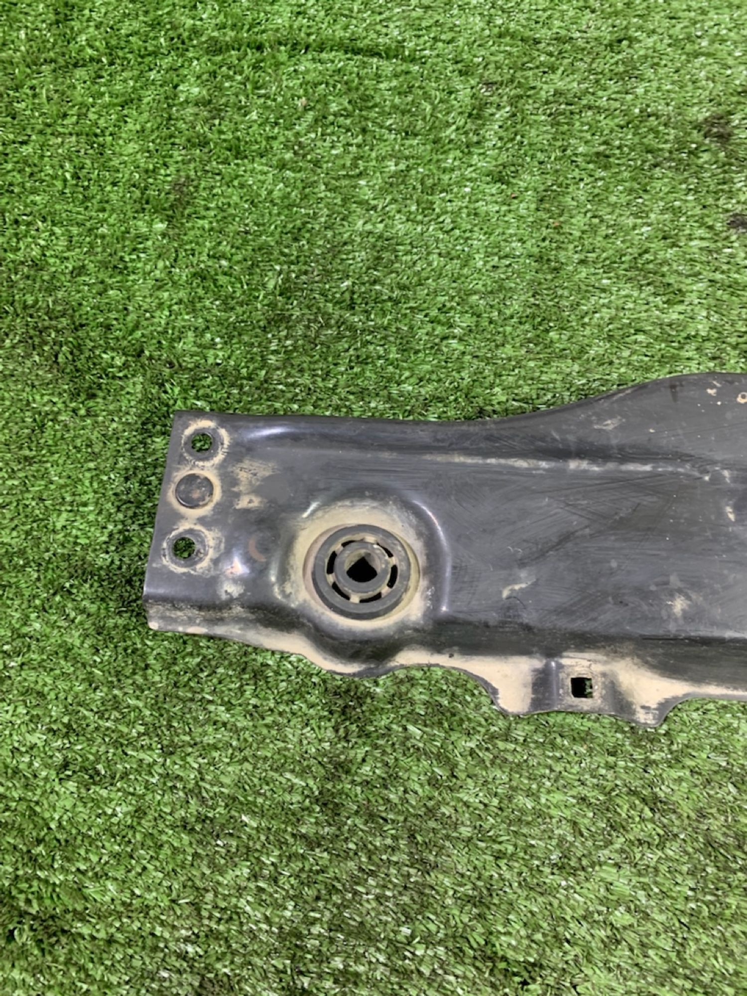 https://gcs.partsauto.market/rn-stockpro.appspot.com/thmbs/userImages/7493bedda53ffbba18042670cc6fed05/part/f82a6ba0-e2d2-45ee-bb65-44db5799de7b_1743752904363.jpg