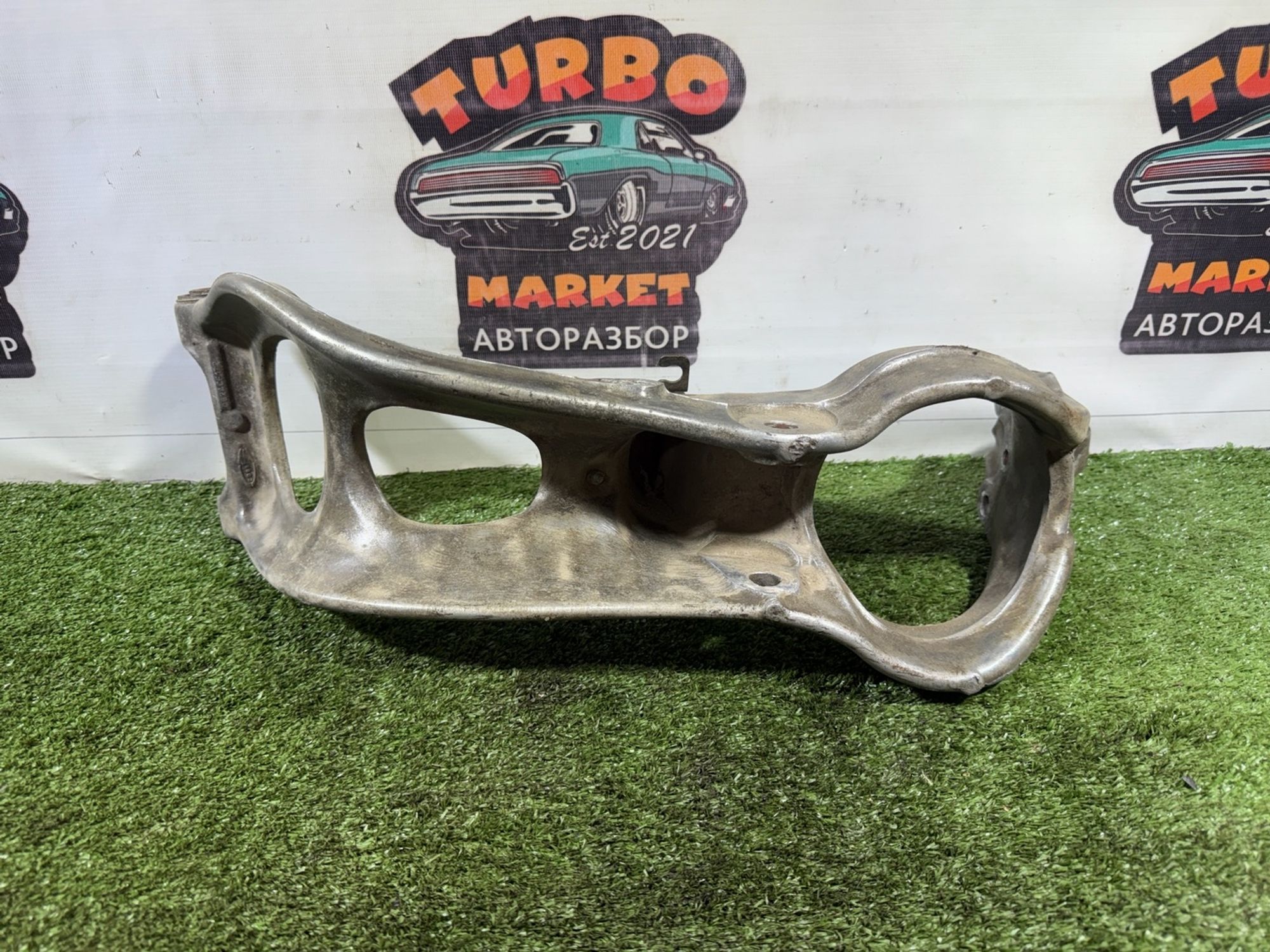 https://gcs.partsauto.market/rn-stockpro.appspot.com/thmbs/userImages/7493bedda53ffbba18042670cc6fed05/part/f971e7a9-5426-4308-8e12-6f77da6b13b4_1742388542399.jpg