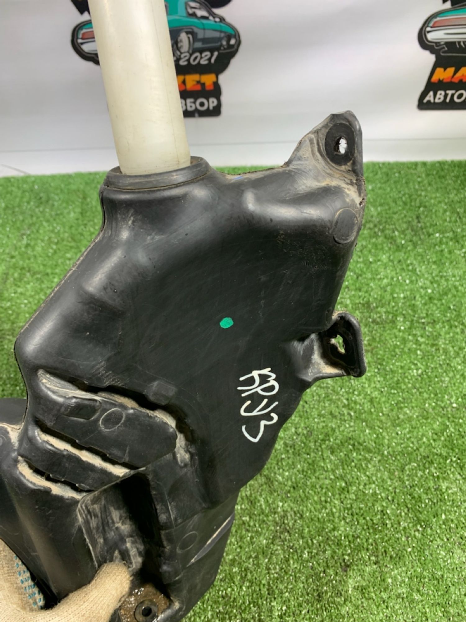 https://gcs.partsauto.market/rn-stockpro.appspot.com/thmbs/userImages/7493bedda53ffbba18042670cc6fed05/part/f9963ec6-16af-4473-abca-8a3b9e7bddf3_1732775540865.jpg