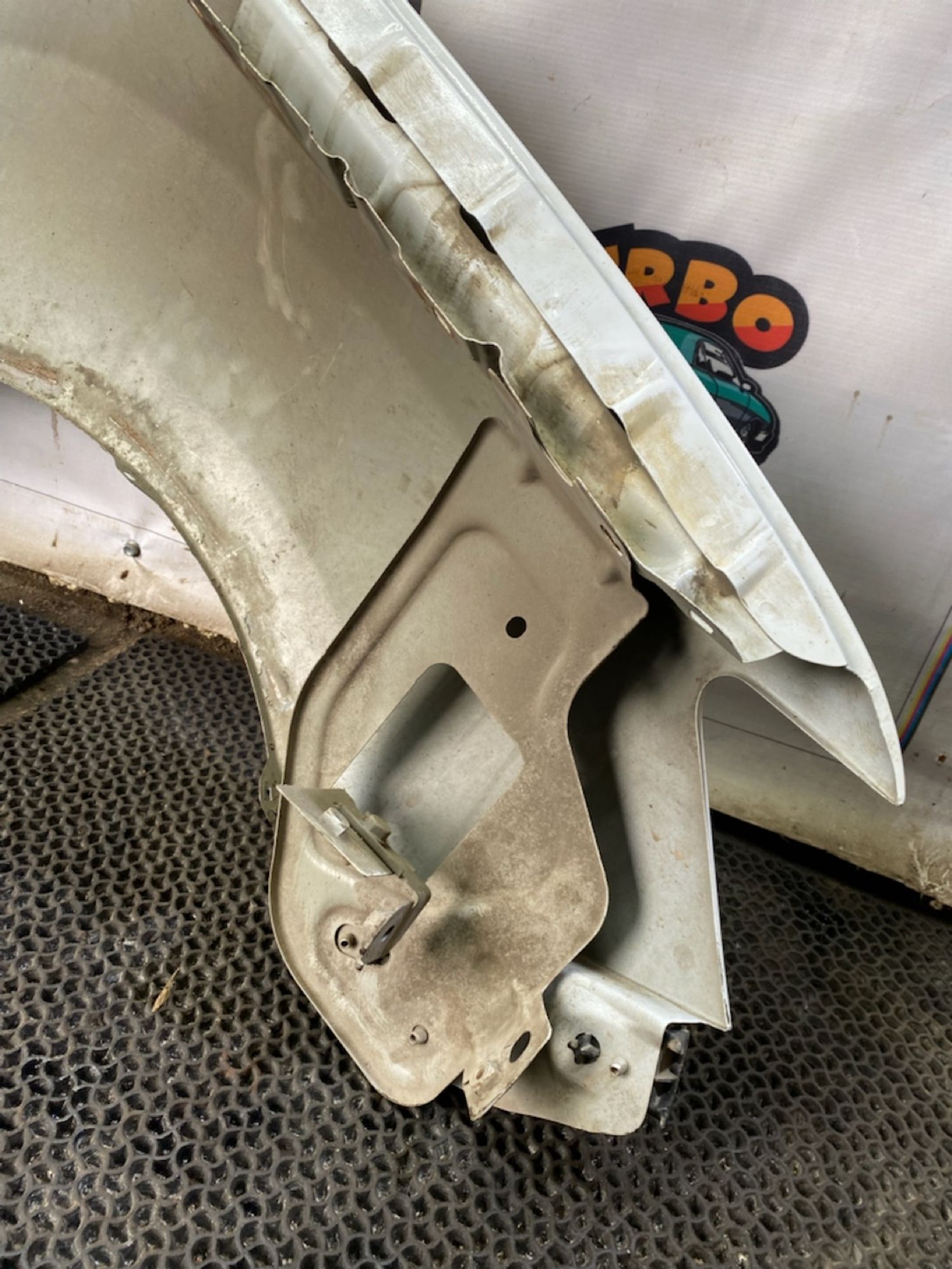 https://gcs.partsauto.market/rn-stockpro.appspot.com/thmbs/userImages/7493bedda53ffbba18042670cc6fed05/part/fa6527f3-90ee-4416-8ff5-b69a60abb5fb_1745931799701.jpg