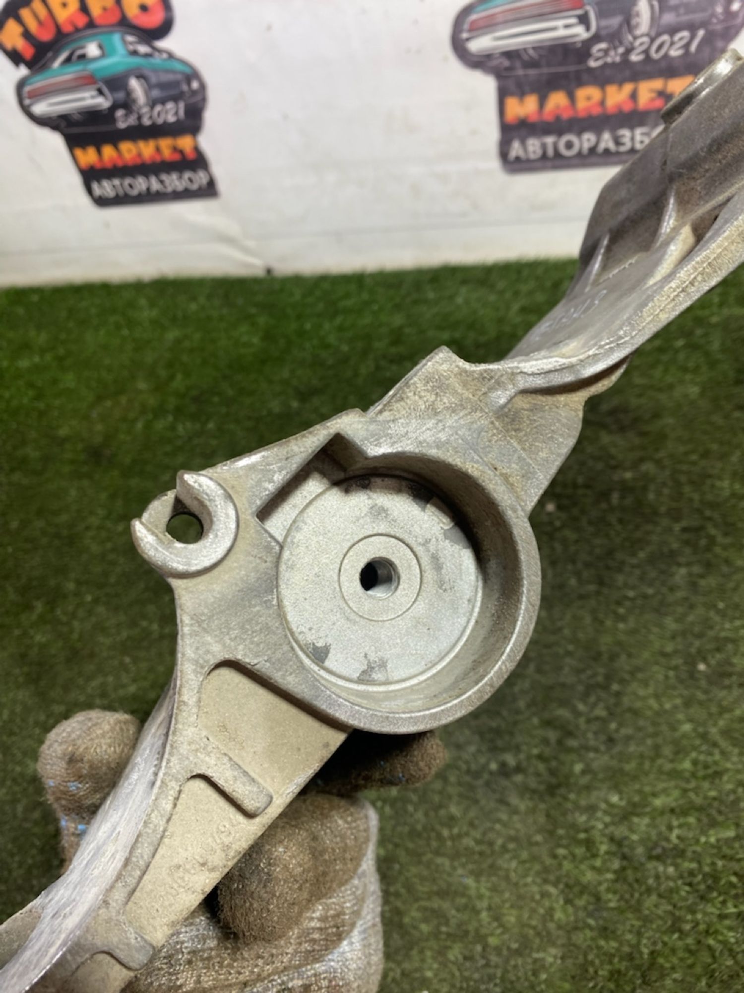 https://gcs.partsauto.market/rn-stockpro.appspot.com/thmbs/userImages/7493bedda53ffbba18042670cc6fed05/part/faa6c551-e2ce-42a3-9660-5c05dd410f42_1748595454284.jpg