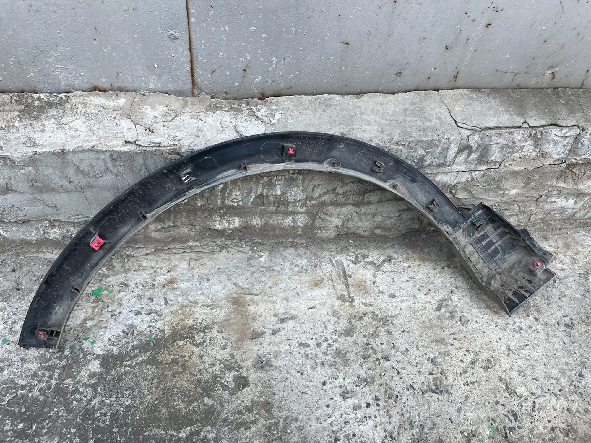 https://gcs.partsauto.market/rn-stockpro.appspot.com/thmbs/userImages/74b999aff9da8d5a09f9ff26dc196135/part/02866edb-de25-448f-9ee1-12613247c991_1747997909415.jpg